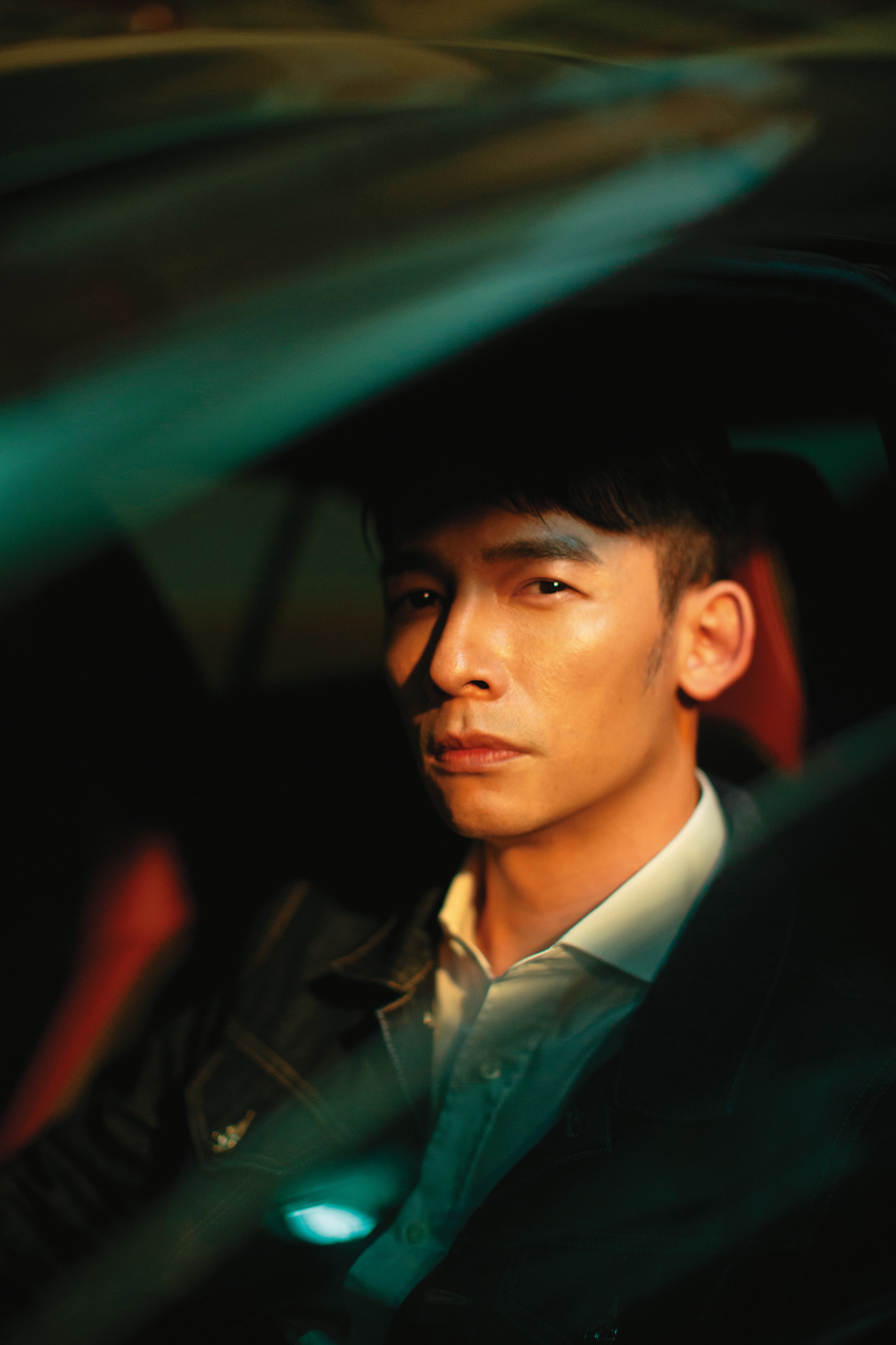 車子是記錄温昇豪人生的一種工具，象徵著各式各樣的人生里程碑。