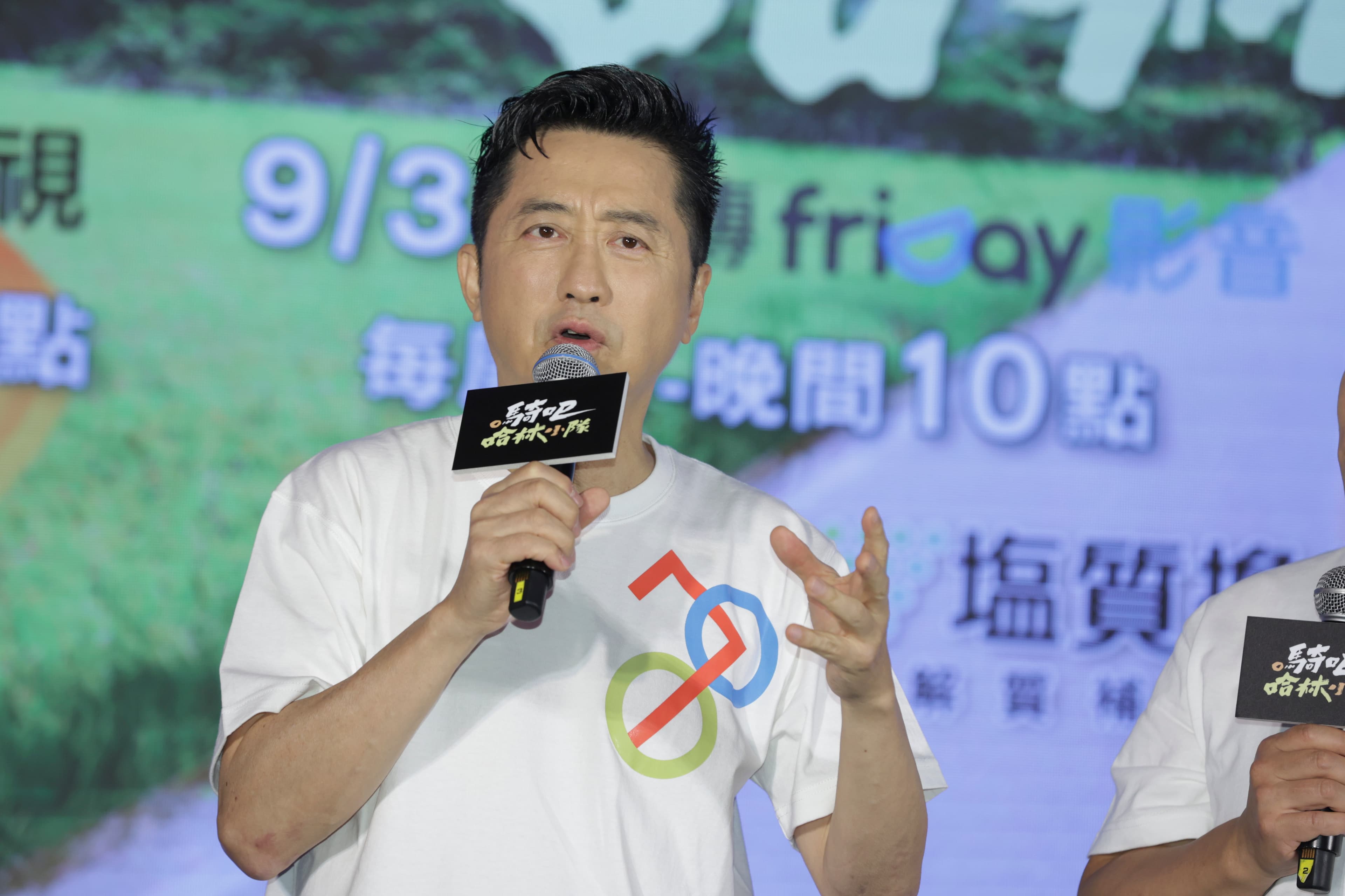 《中國好聲音》停播,哈林首發聲回應轉椅子之說。