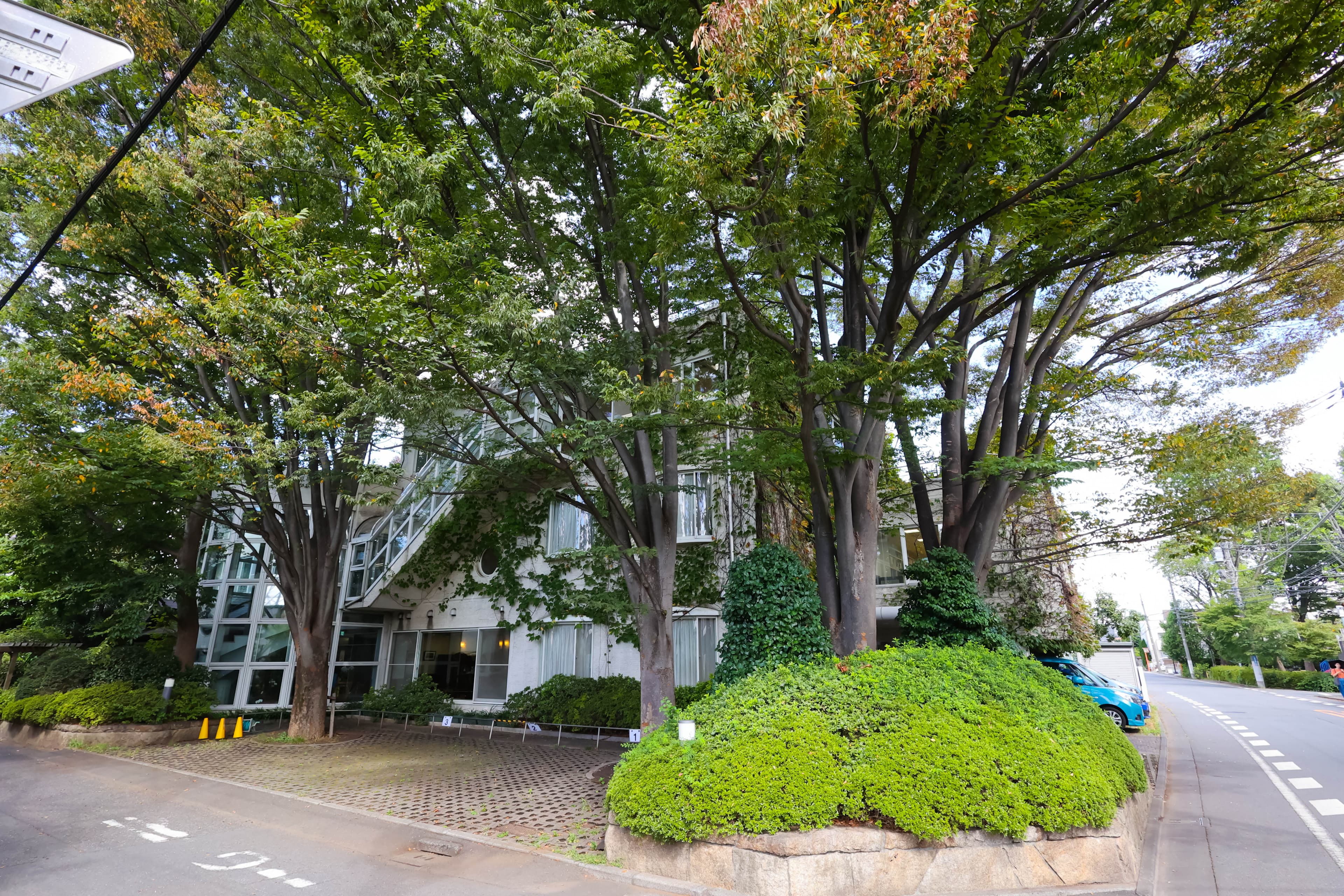 至今宮﨑駿還是每天都會來到位於東京都小金井市的吉卜力工作室辦公室工作。(甲上娛樂提供)