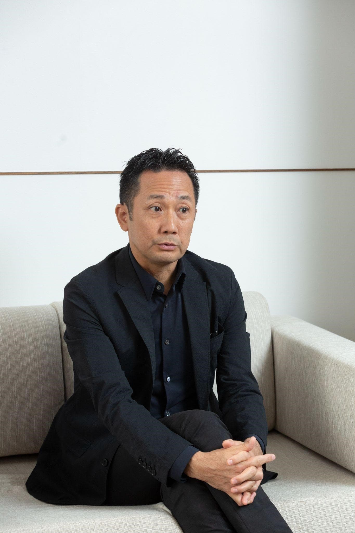 導演渡邊一貴透露和羅浮宮溝通拍攝許可時比較費力,但實際到當地開鏡時,當地團隊給予非常多的協助。