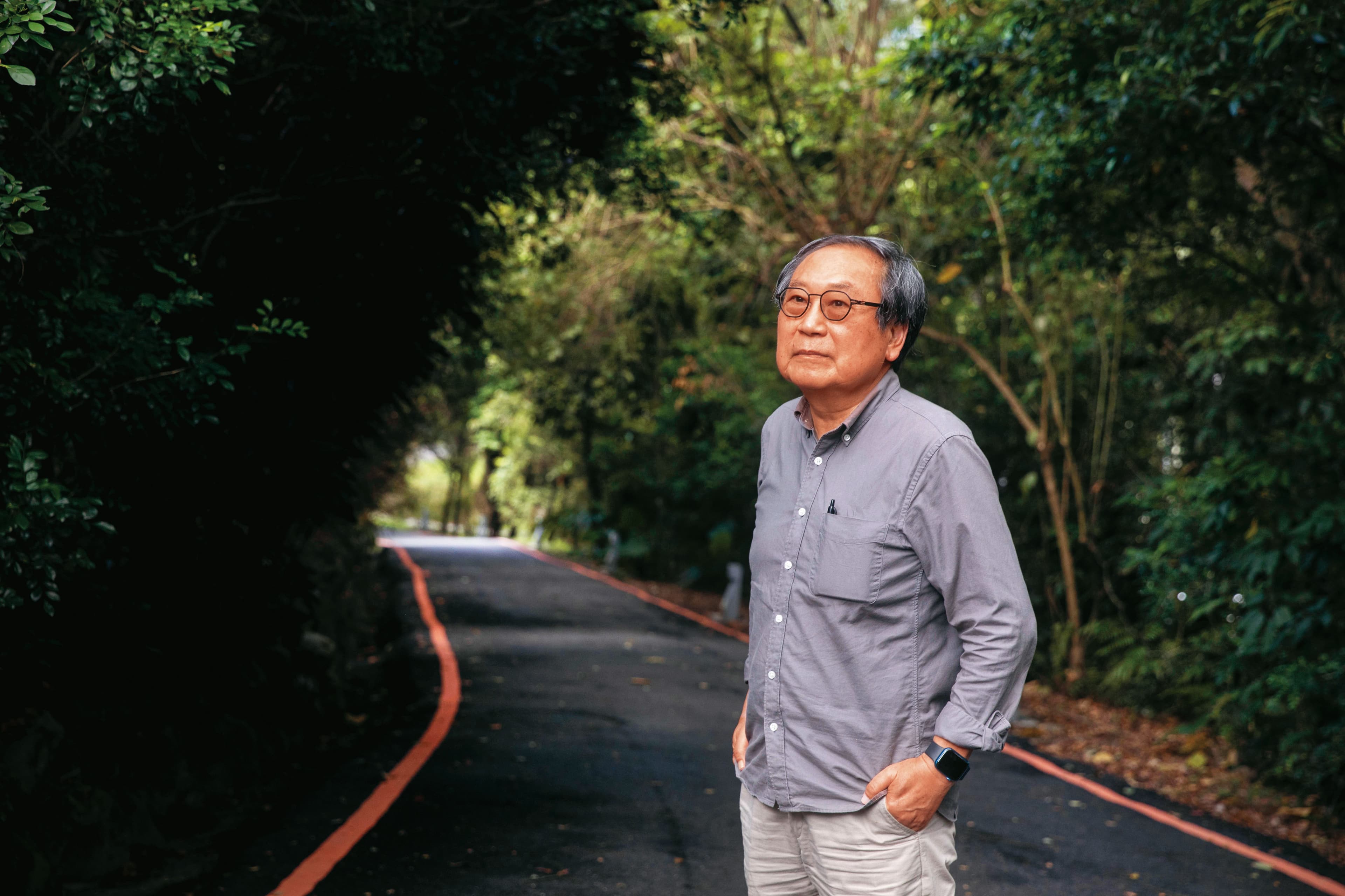 錢永祥生活單純，如今仍常到中研院辦公室，隔週一次帶貓到獸醫院看病。
