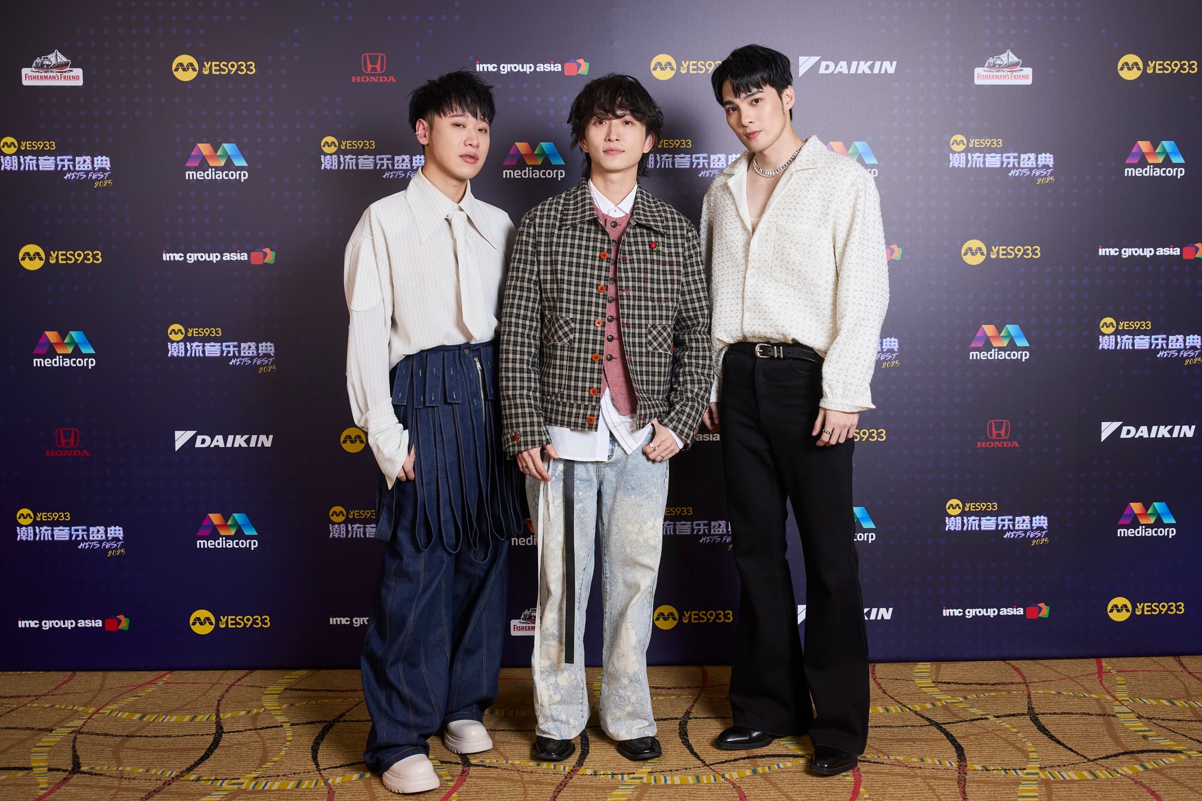 五堅情由邱鋒澤、黃偉晉、賴晏駒代表出席。(新傳媒YES 933 提供)