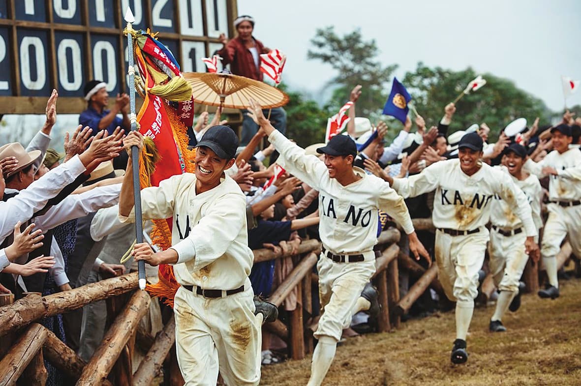 曹佑寧(左一)因為《KANO》開始演戲,並入圍第51屆金馬獎「最佳新演員」。(果子電影提供)