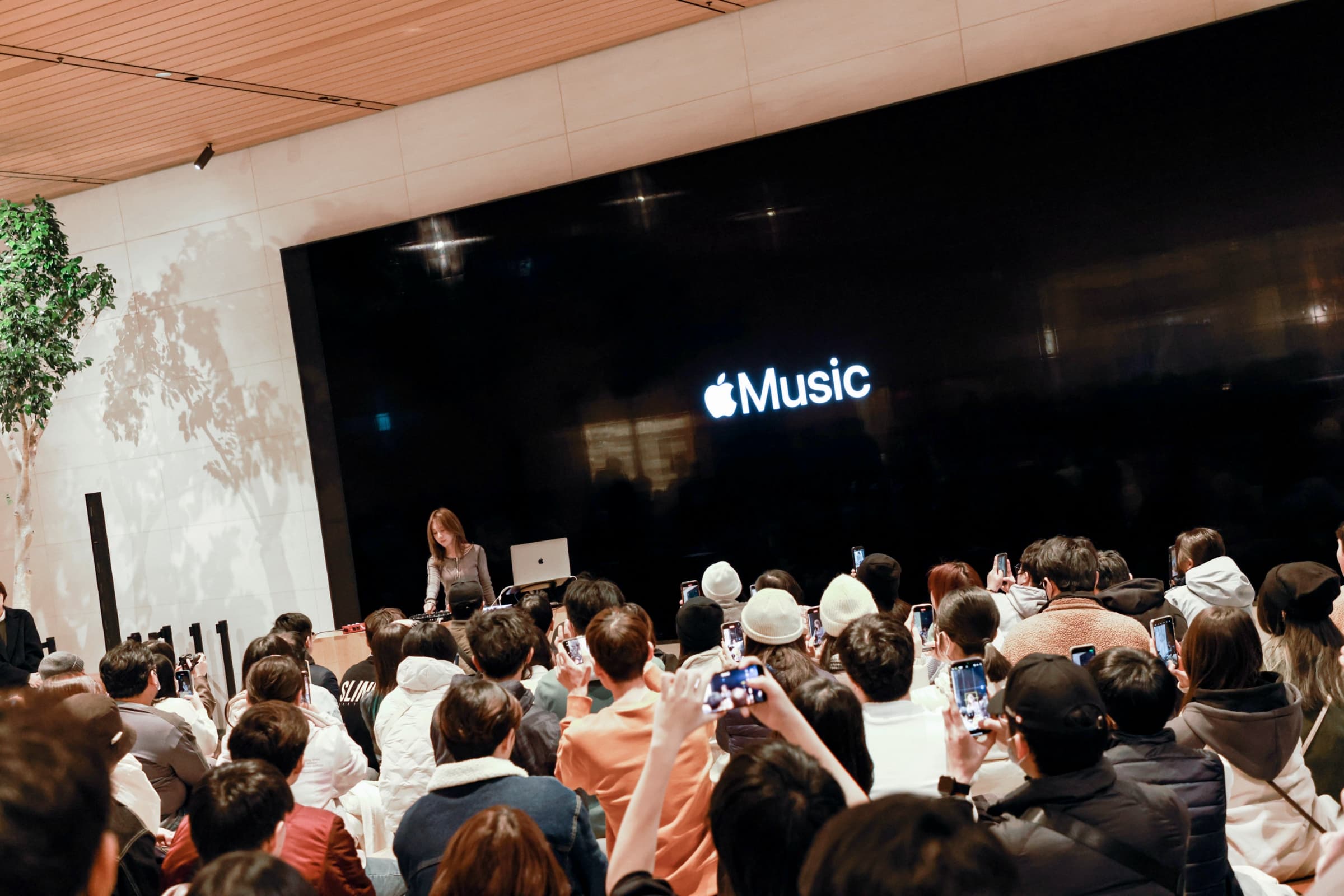 白安成為Today at Apple主講者,吸引大批歌迷參與分享。(相信音樂提供)