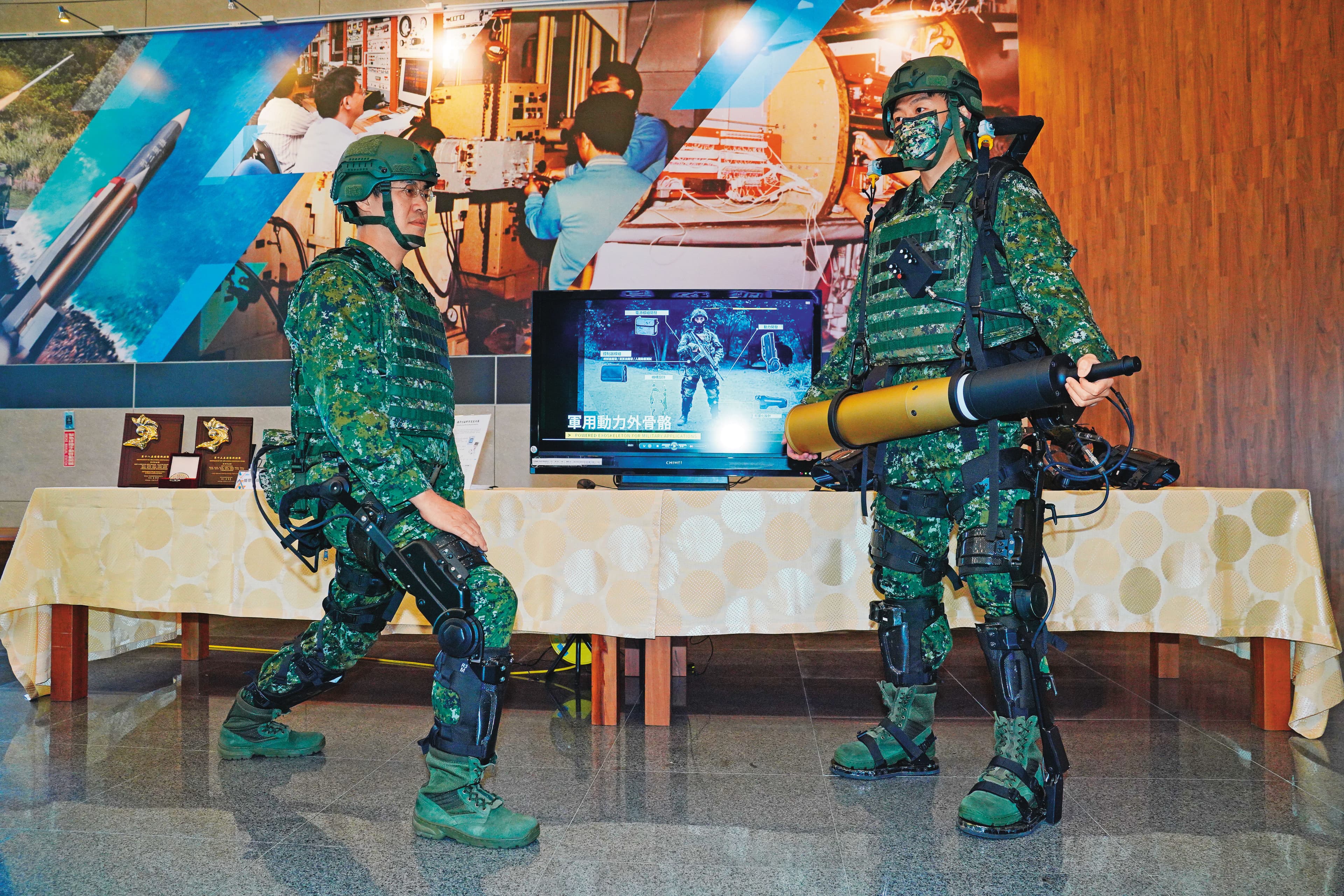 外骨骼機器人的應用正從軍用、工業、醫療等領域,逐漸走入戶外、健身等一般消費性市場。