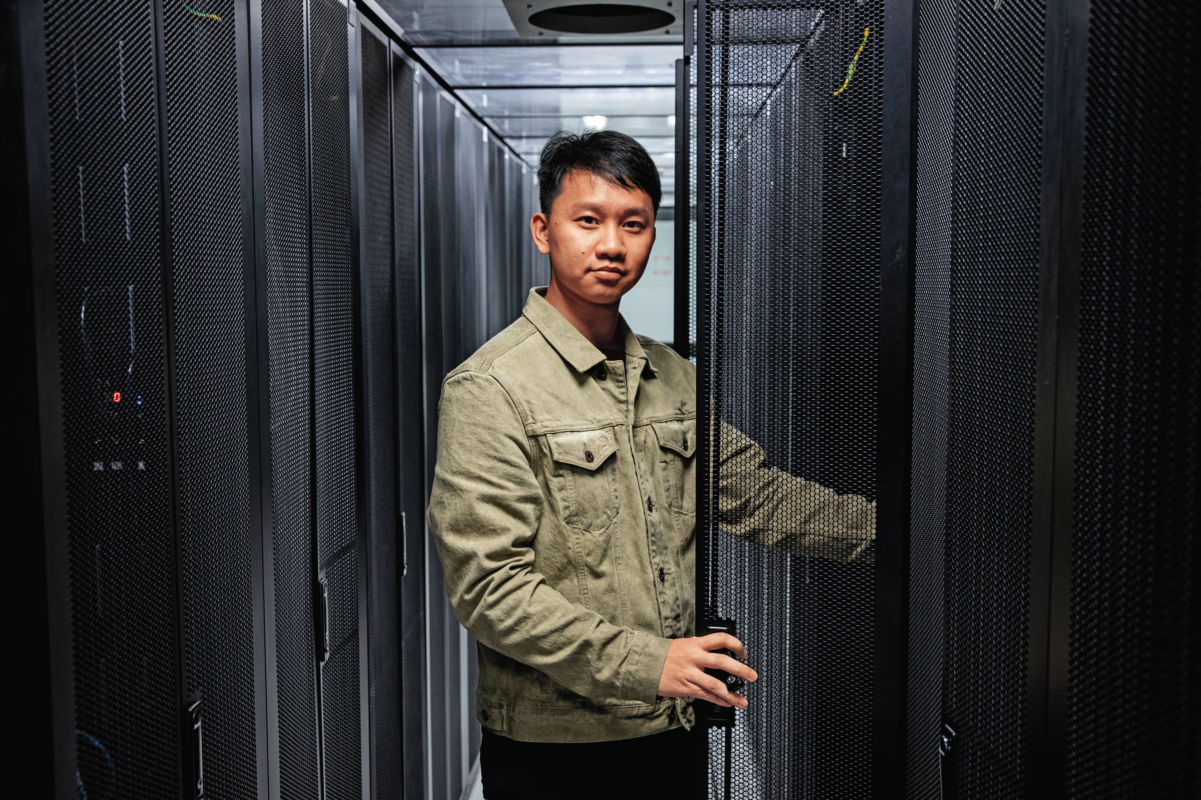 台大資工系博士生林彥廷,所開發說流利繁體中文的「Taiwan-LLM」,目前數位部已採用。