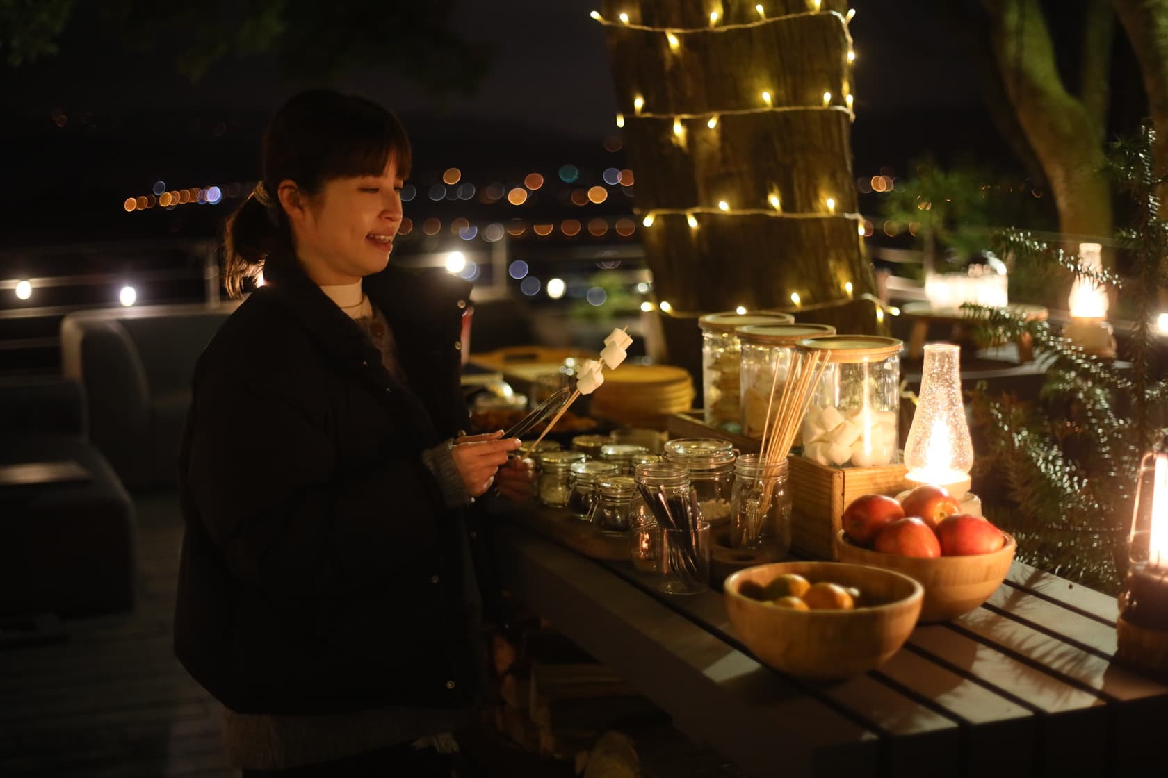 晚餐過後,營火區已準備好雞湯,手工餅乾和各種飲品。