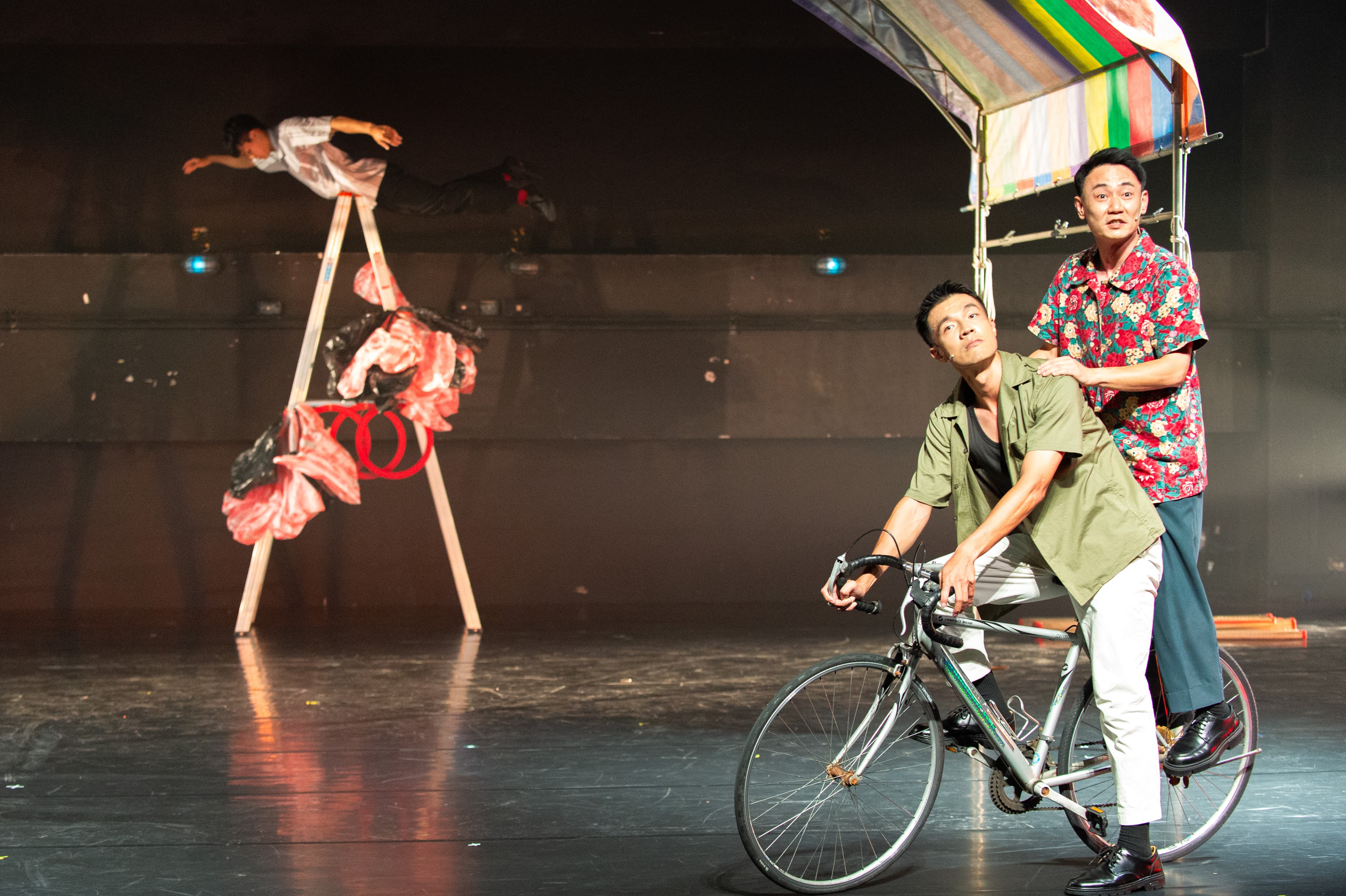 阮劇團將陳思宏的著作《鬼地方》改編成舞台劇,將舉辦世界巡演,今年10月於員林演藝廳舉行首場演出。(圖/阮劇團)