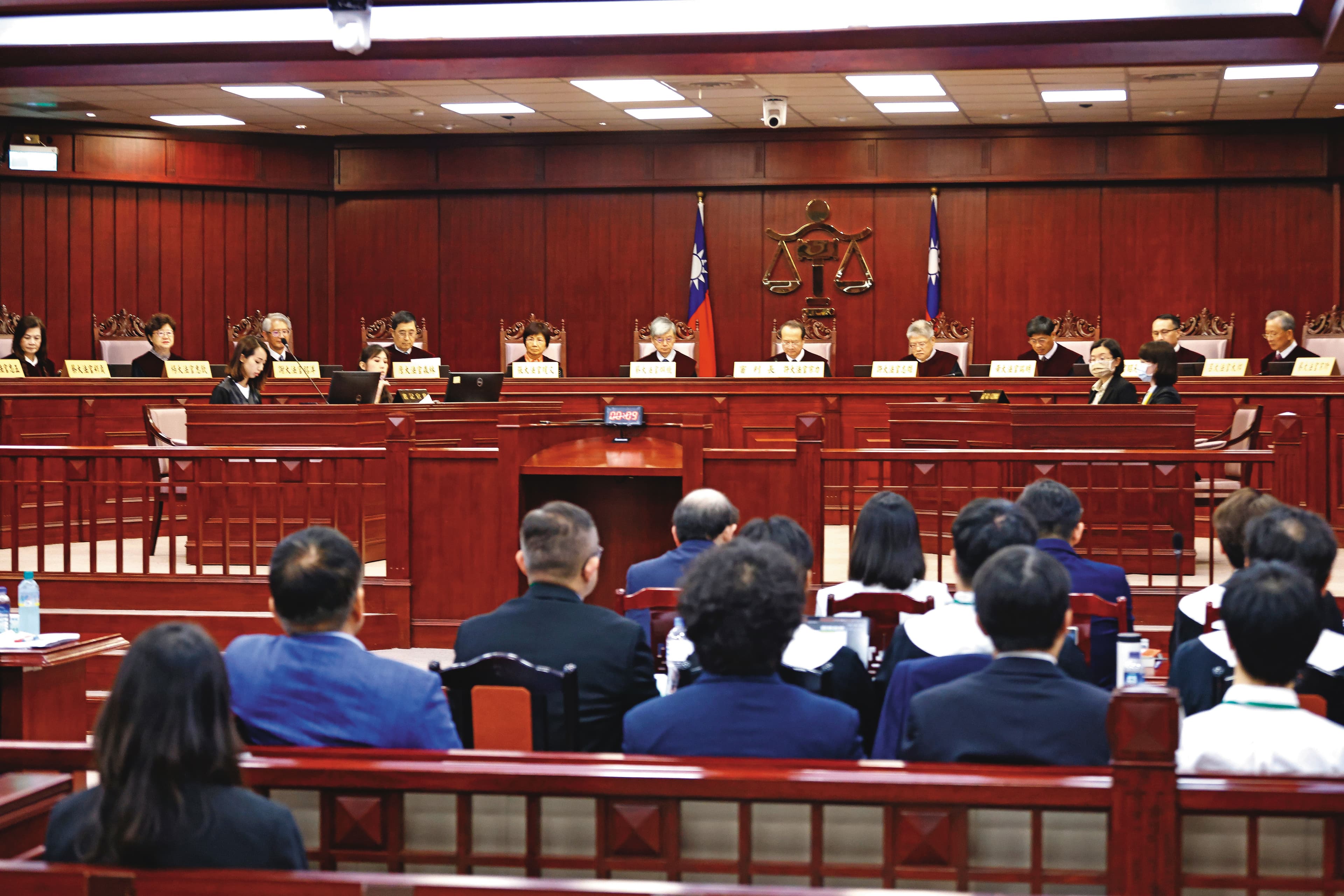 國會職權修法戰線延長,如今進入釋憲戰。