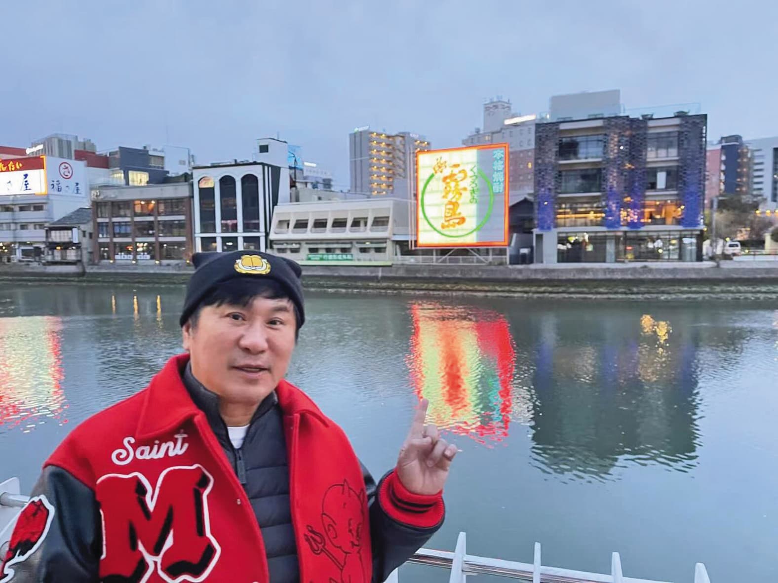 胡瓜後來強調與熊霓兩人只是工作夥伴。（翻攝自胡瓜IG）