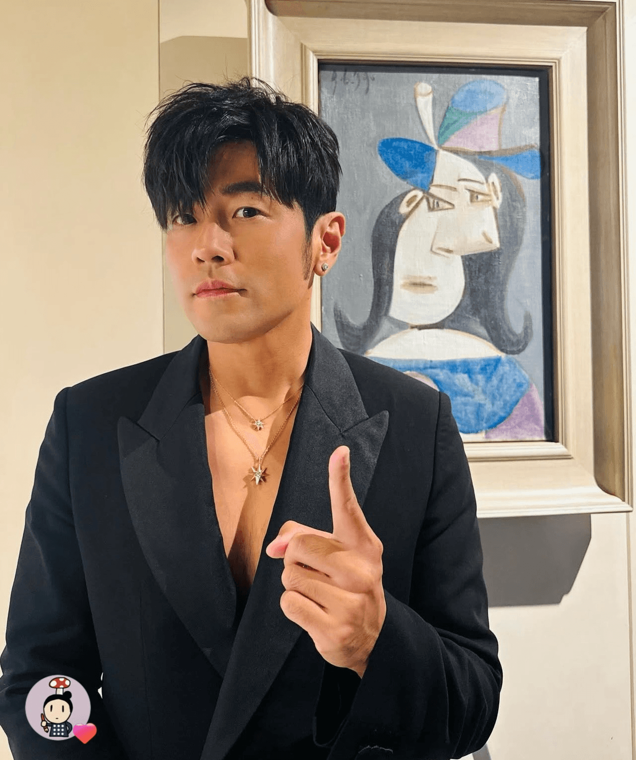 周杰倫終於推出新專輯《太陽之子》，為此他興奮莫名。（翻攝自周杰倫IG)