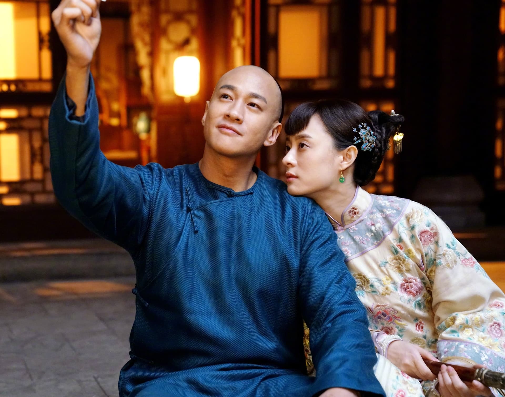 與孫儷二搭的《 那年花開月正圓 》,溫文儒雅的吳聘是何潤東角色的另一個面向。(微博圖片)