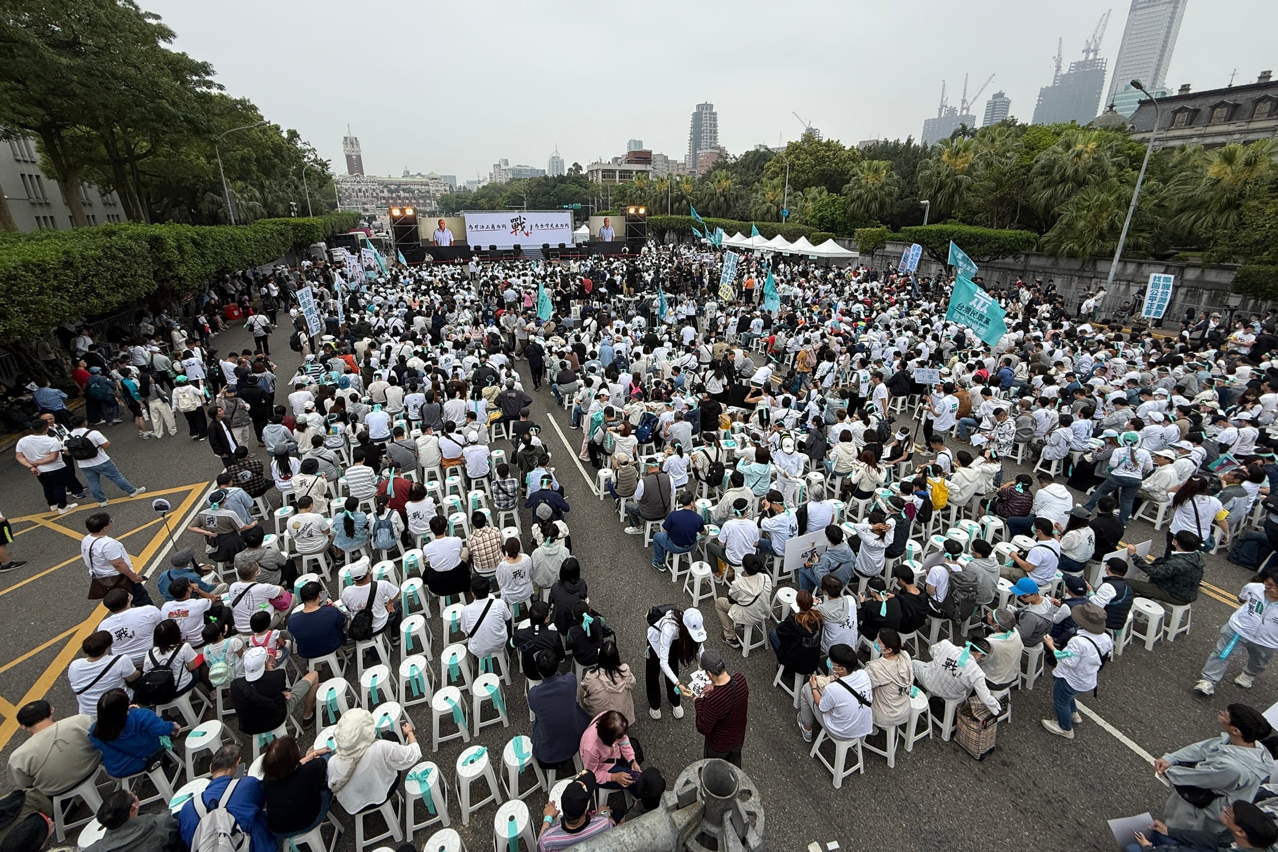 民眾黨329凱道集會,預計有超過20名立委到場力挺。(鏡報董孟航)
