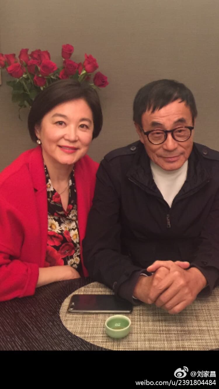 林青霞與劉家昌私交也甚篤,林青霞主演的《雲飄飄》與《純純的愛》都是劉家昌作品。(翻攝自劉家昌微博)