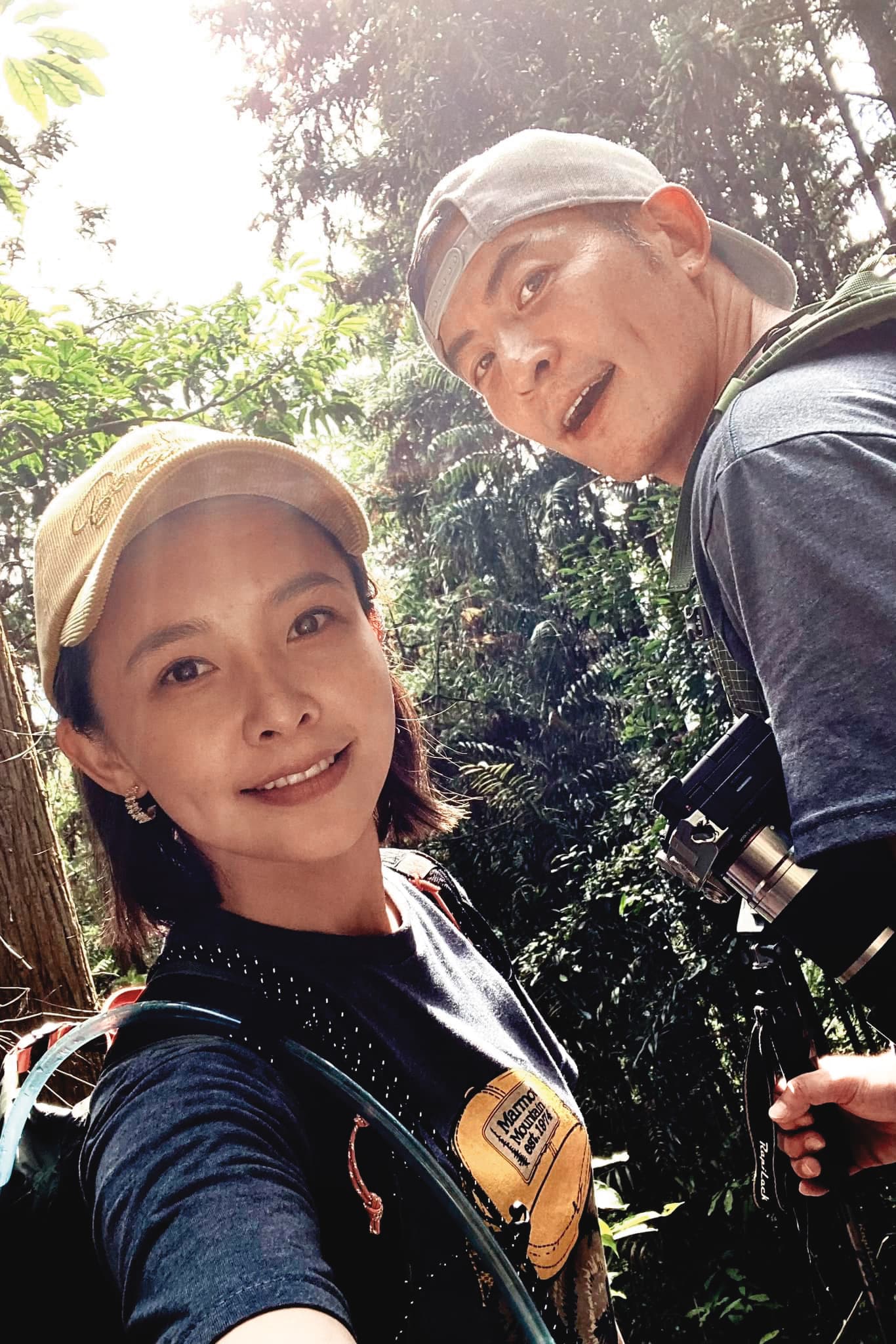 吳婉君(左)和趙駿亞(右)都熱愛戶外活動,常常同框曝光,但傳緋聞後就轉為低調。(翻攝自趙駿亞臉書)