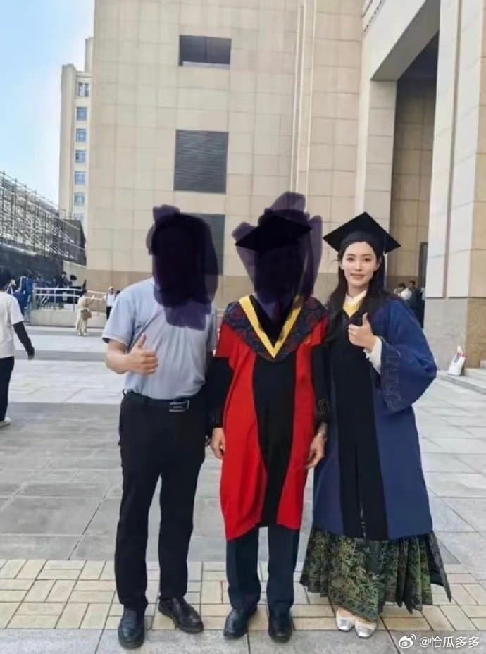 傳出李藝飛和學校高層人士過從甚密。（翻自微博）