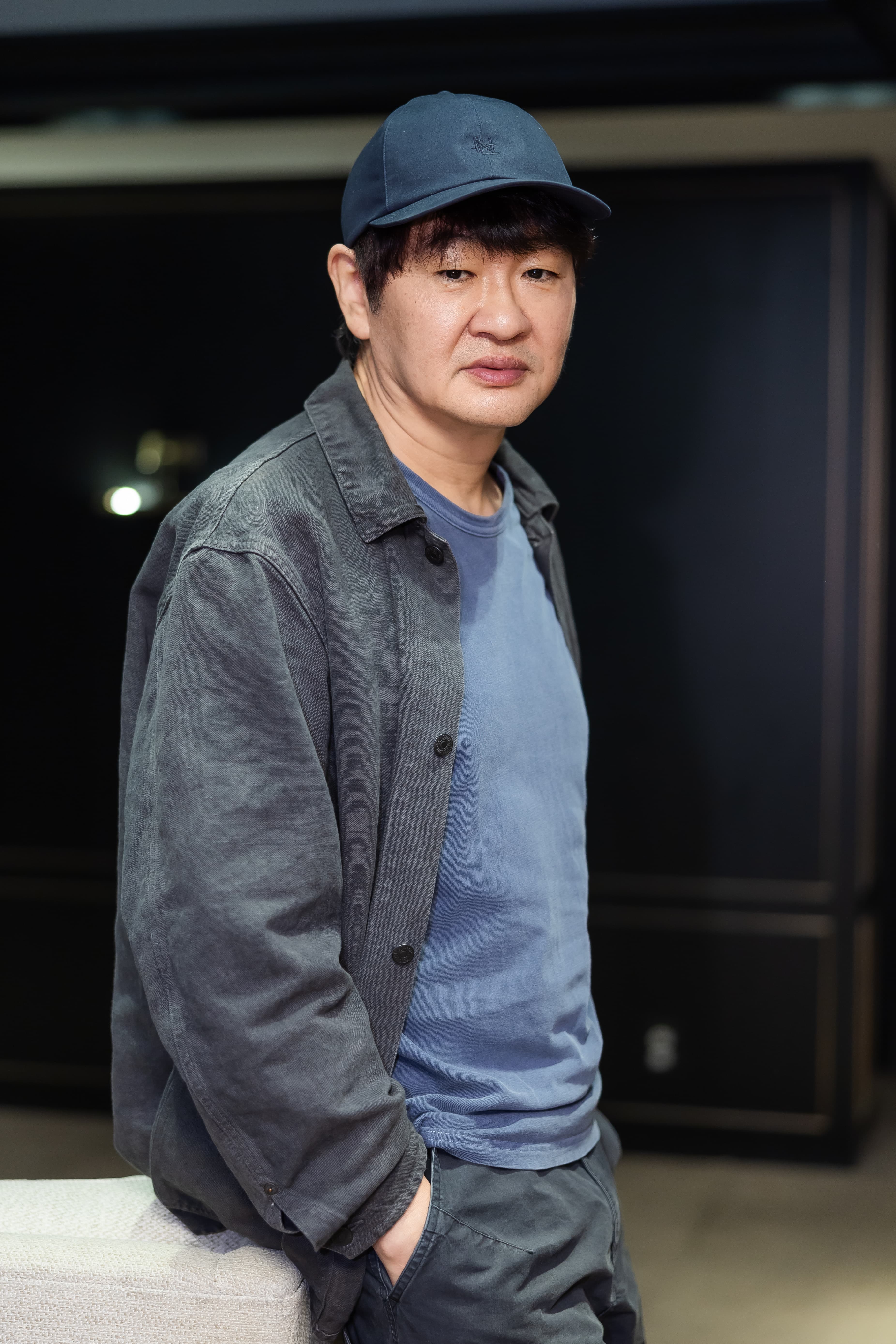 《春逝》導演許秦豪執導《大都市的愛情法》的〈一片石斑,宇宙的味道〉篇章,這是他首次挑戰同志題材。(friDay影音提供)