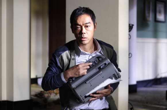 韋家輝導演執導、劉青雲主演的《再生號》,不斷改寫死亡的可能性。(光點台北提供)