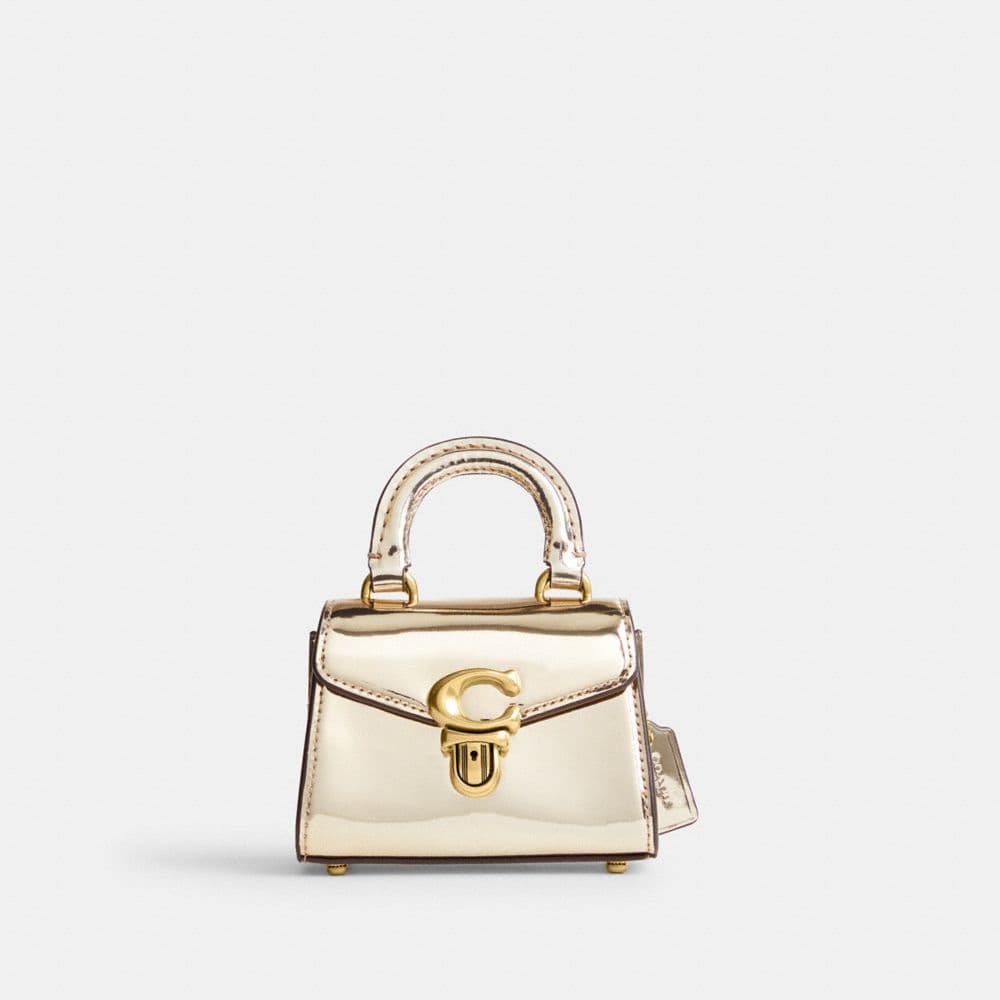 SAMMY 12頂部提把手袋。NT$21,800(COACH提供)