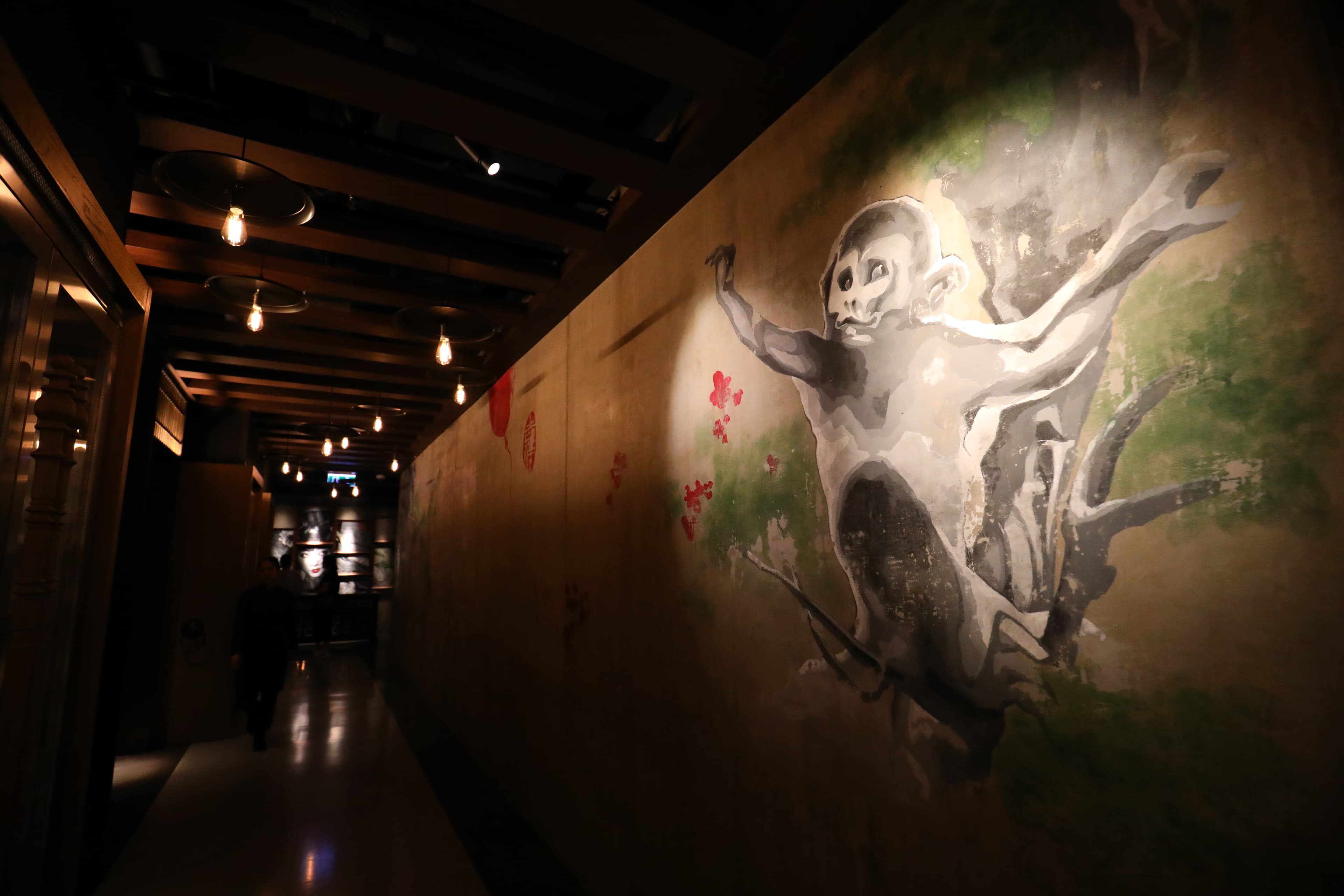 在全世界有10間分店的卅二公館,裝潢前衛且極富個性。