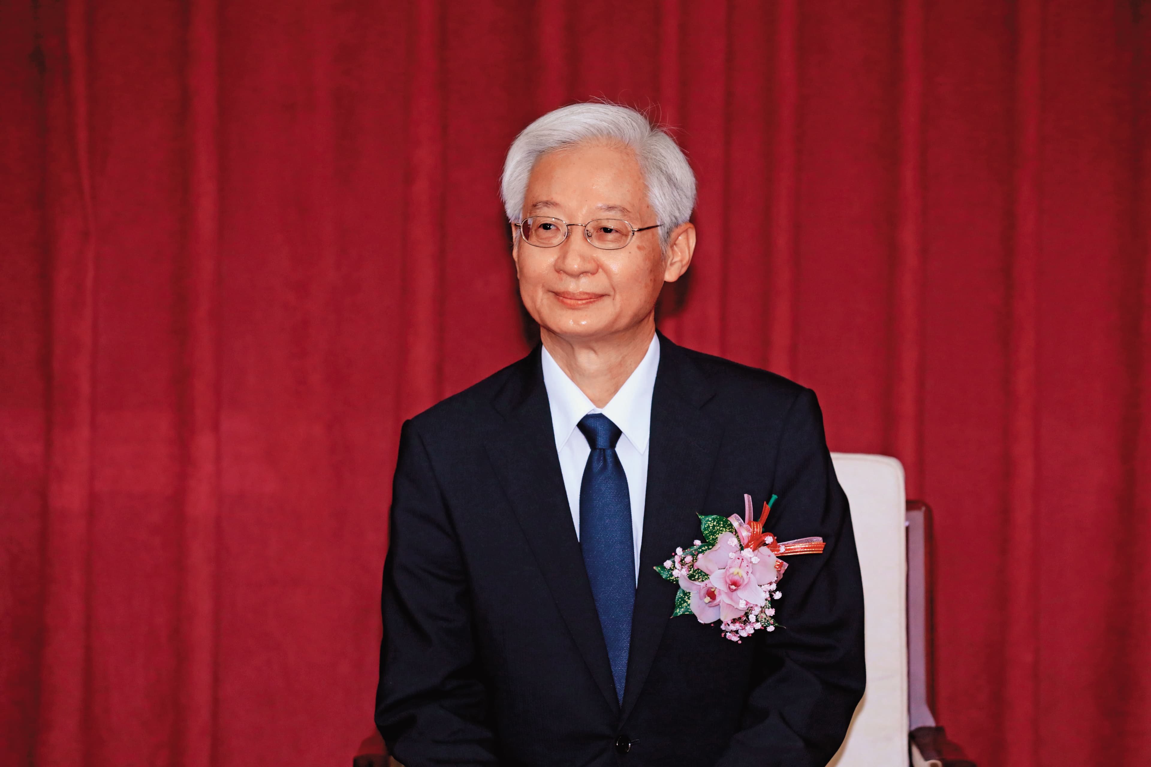 懲戒法院現任院長林輝煌面對本刊查證李伯道案時,恐嚇記者要立法沒收記者收入並謊稱不知性騷擾案。