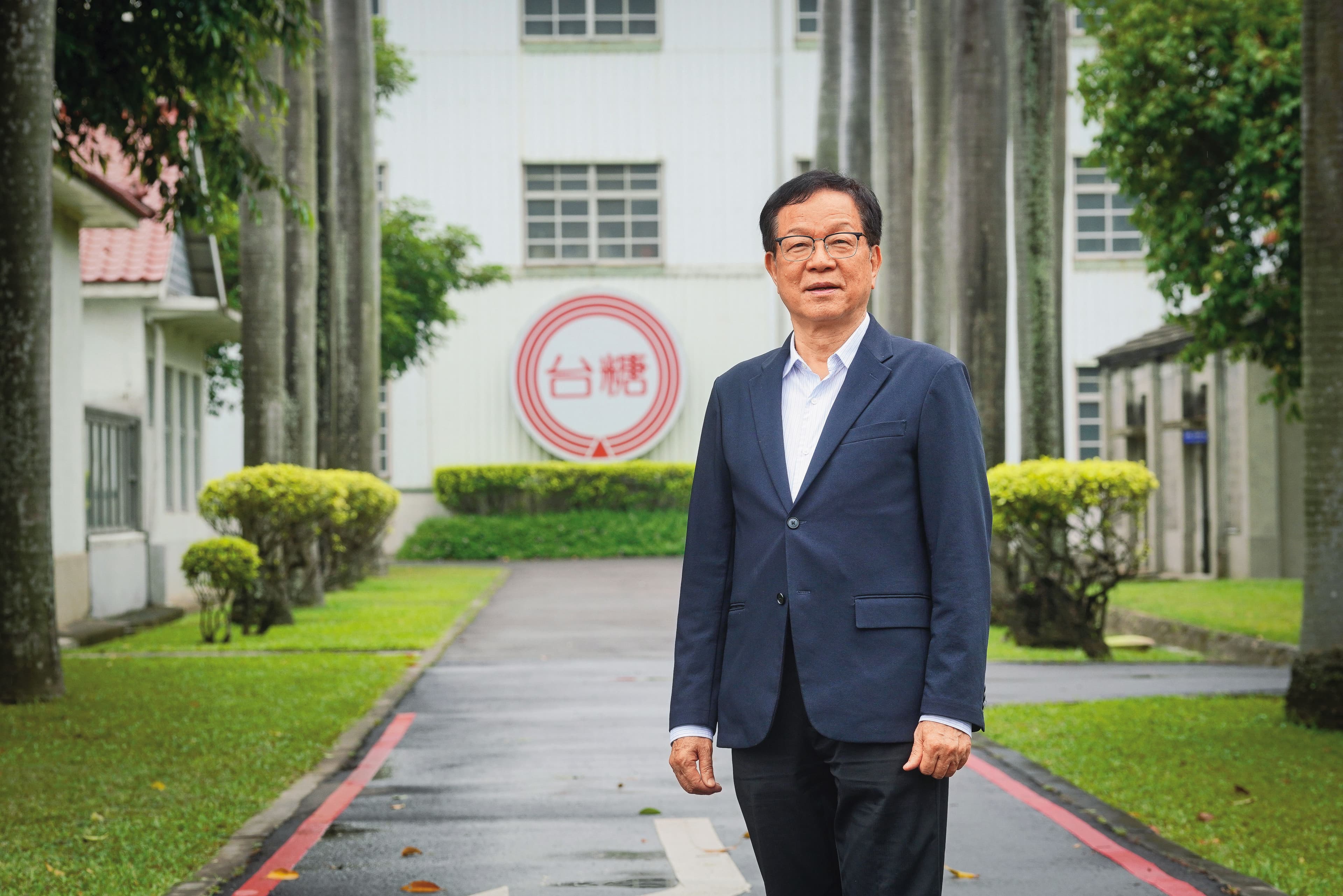 吳明昌很喜歡台糖的工作氣氛,全台視察跑透透。