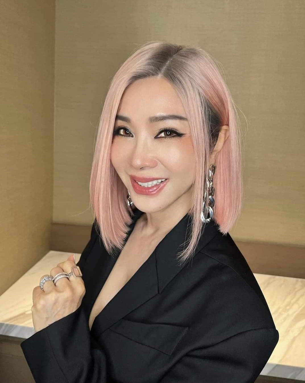 陳美鳳之前參加活動,被讚如韓團正妹。(翻攝自陳美鳳臉書)