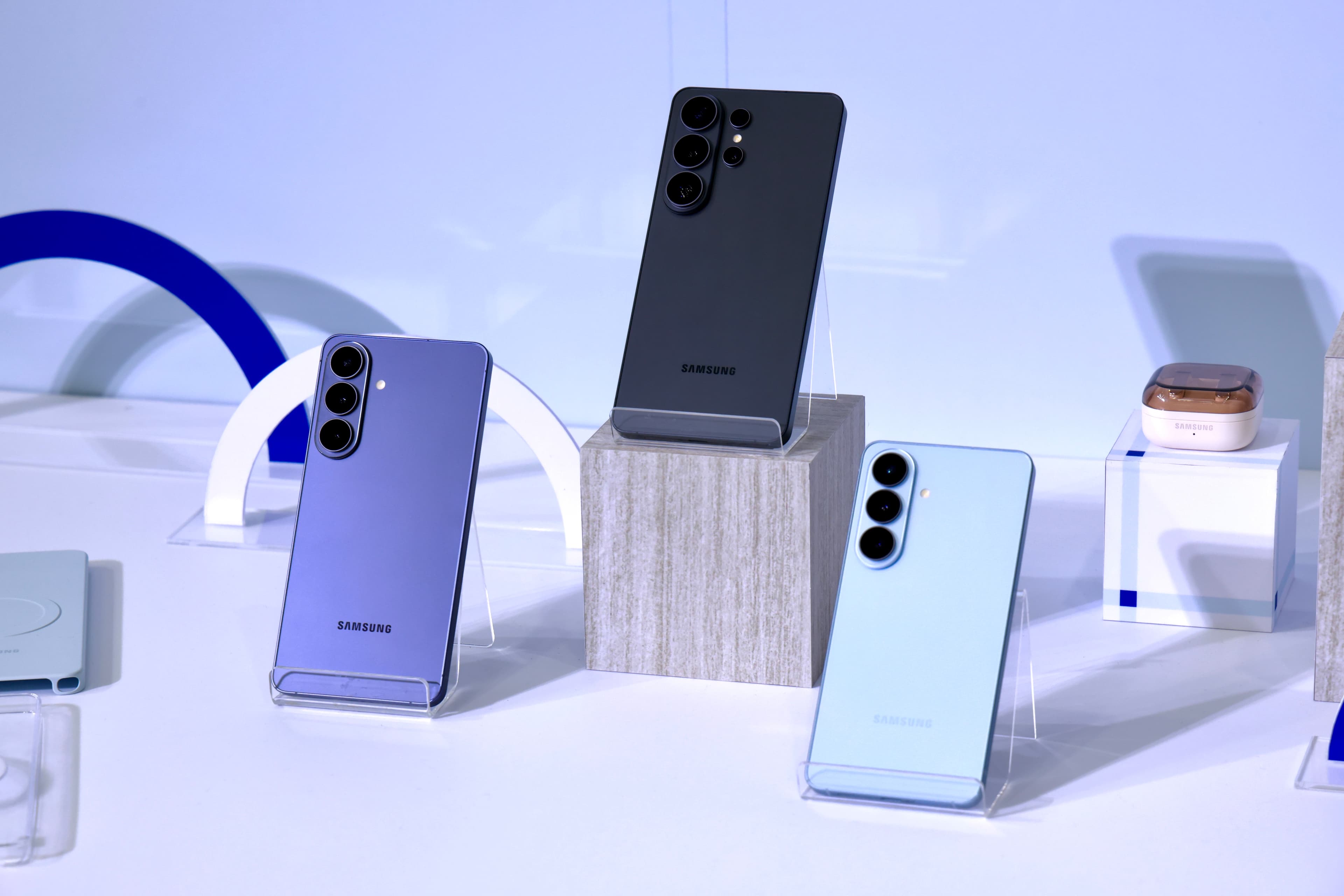 三星最新一代Galaxy S26旗艦系列正式登場。
