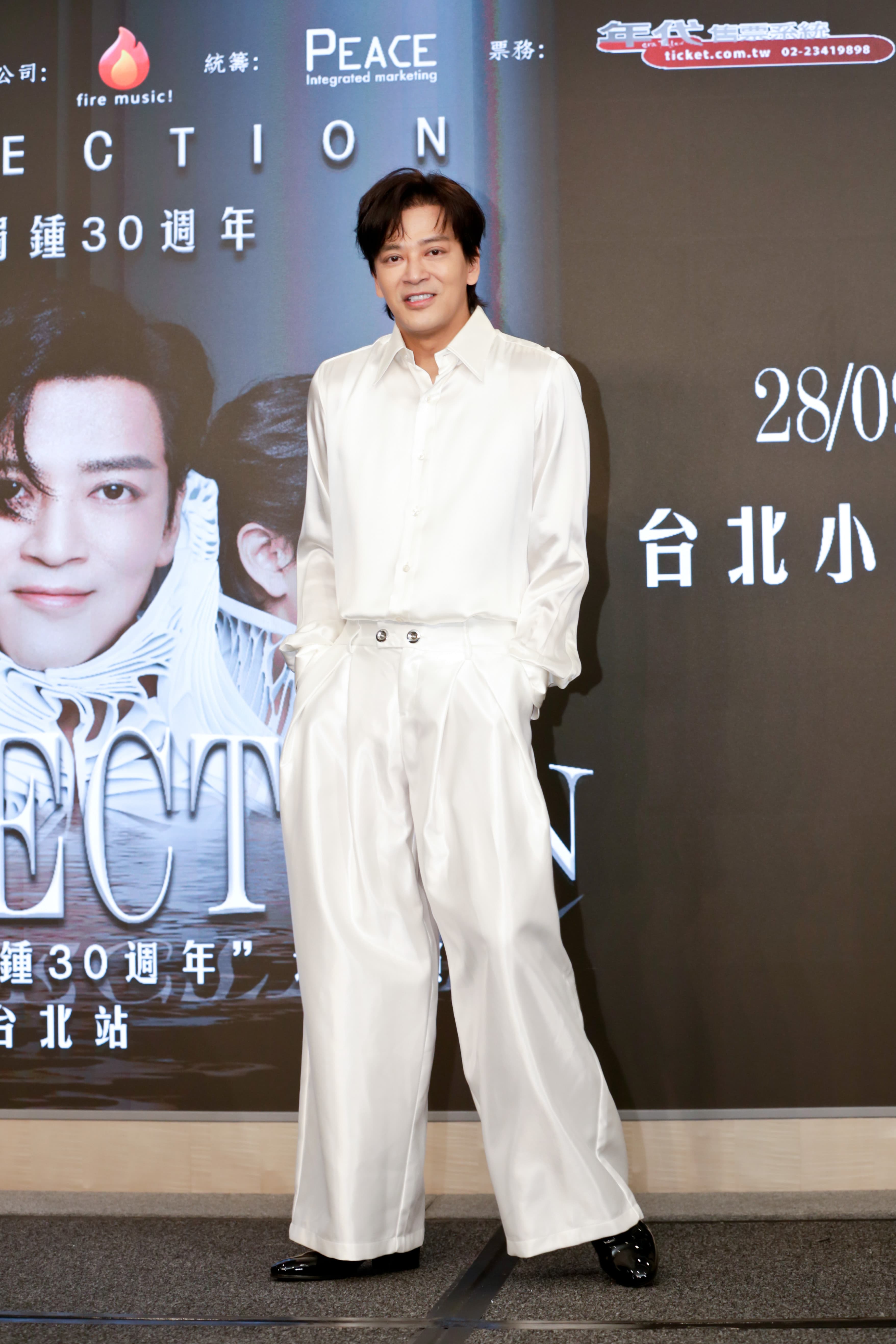 即將邁入50歲的陳曉東,凍齡有術。