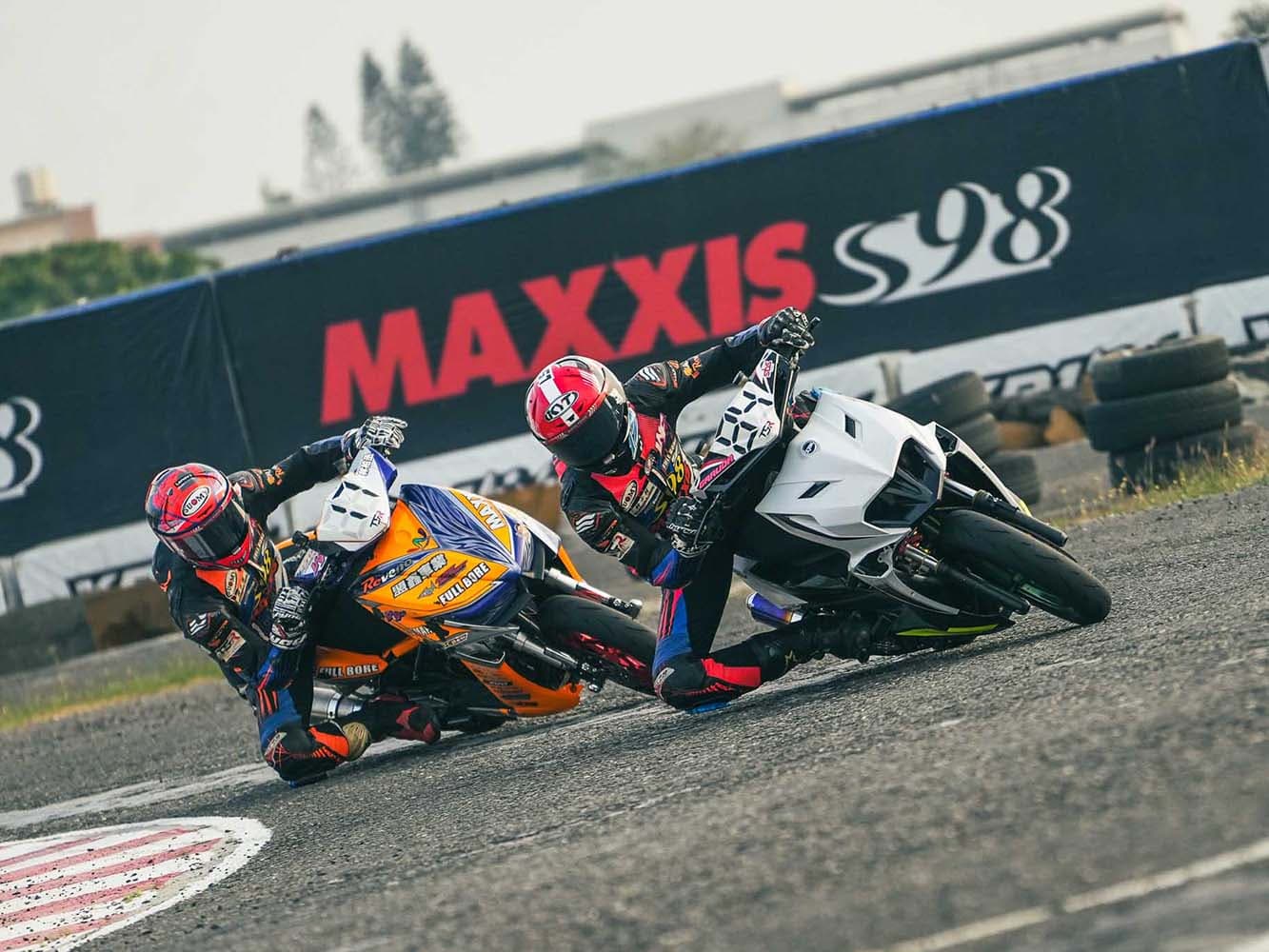 MAXXIS選擇於 2026 年 4 月 26 日 TSR 開幕戰 安定賽車場 正式發表 S98R,在賽車手的見證下進入實戰舞台。