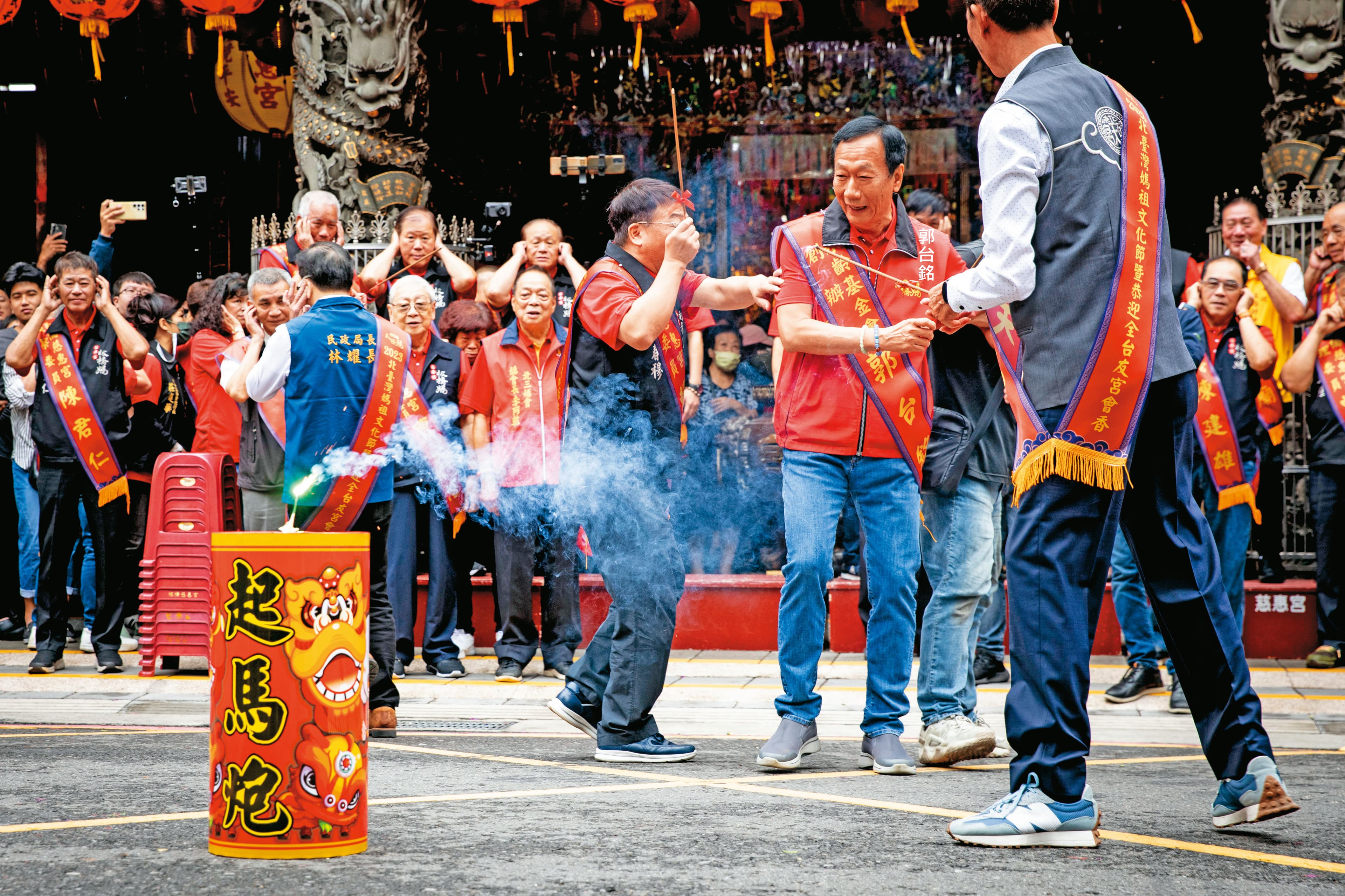 郭台銘完成連署門檻但對未來如何接續參選,仍未鬆口,僅強調會以民意為本。