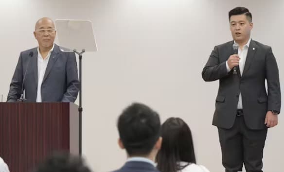 安田隆夫(左)與安田裕作。(翻自X平台)