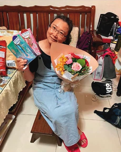 劉姓保母是合格保母,執行兒福聯盟的「出養前全日託育」,涉凌虐剴剴,1月間遭收押。(翻攝保母臉書)