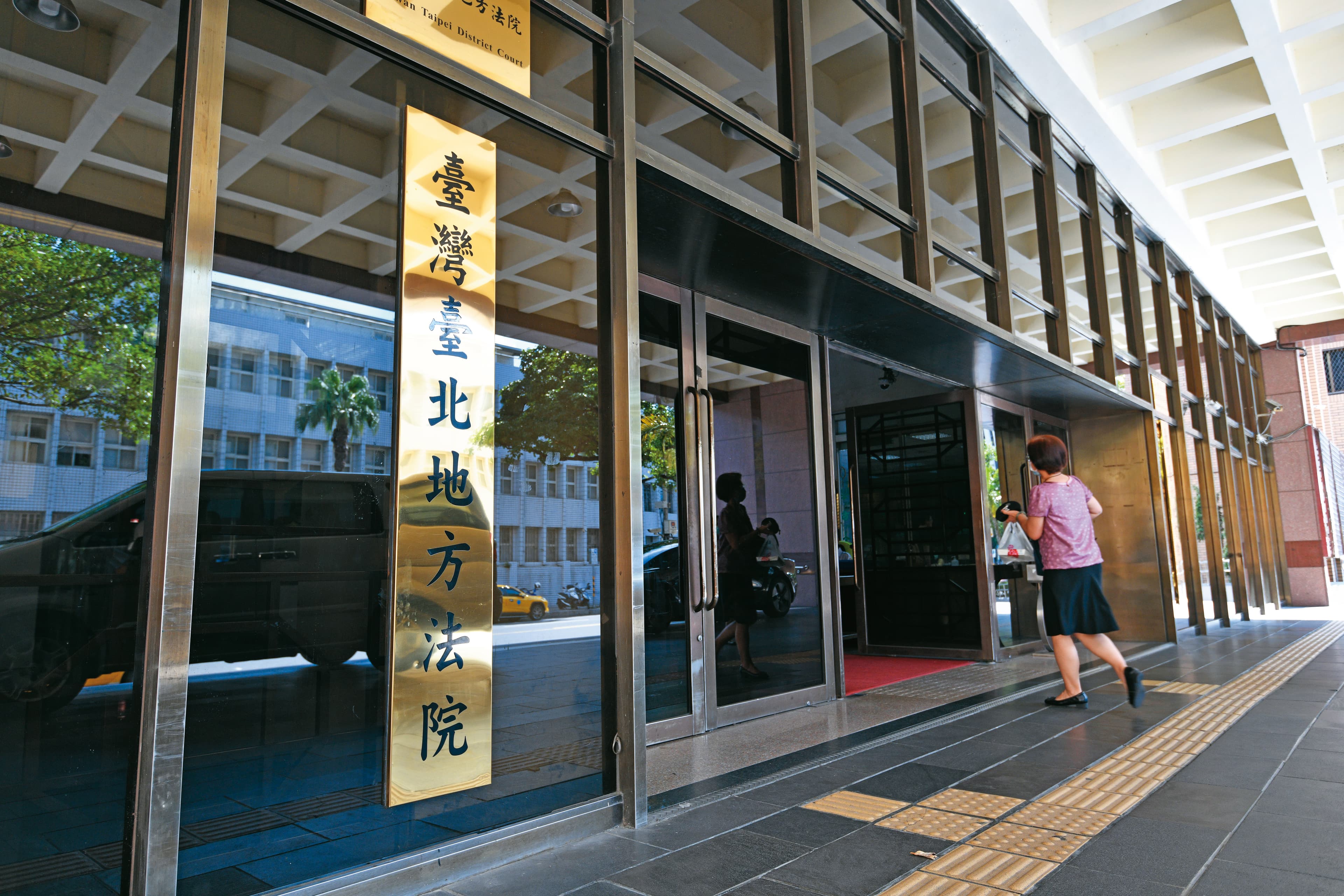 台北地檢署針對6名5歲女童受害部分起訴,後續又有超過6名女童家長報警,另案偵辦中。
