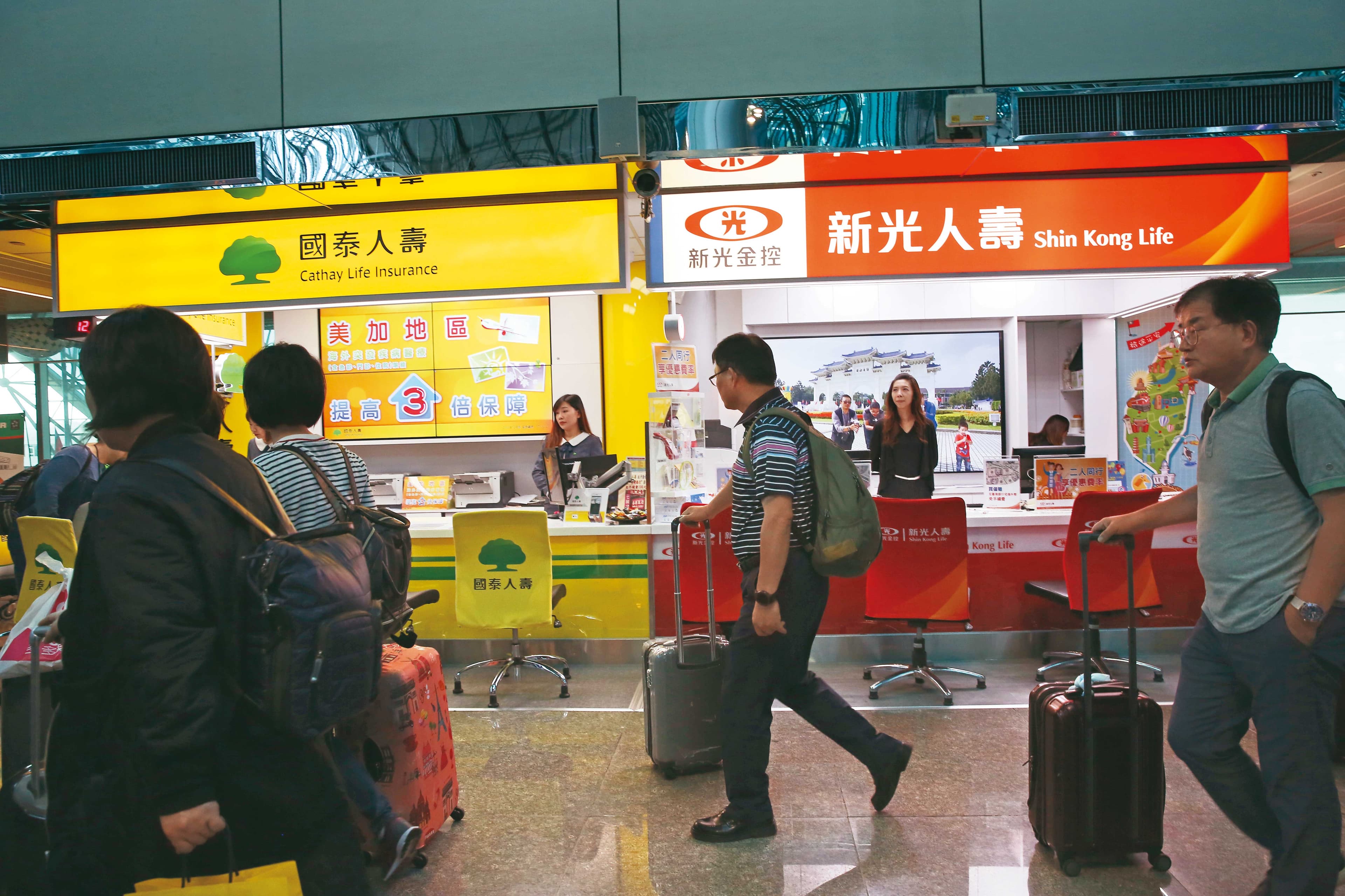 壽險業6成保費投資海外，讓壽險業成新台幣狂升首波受災戶。