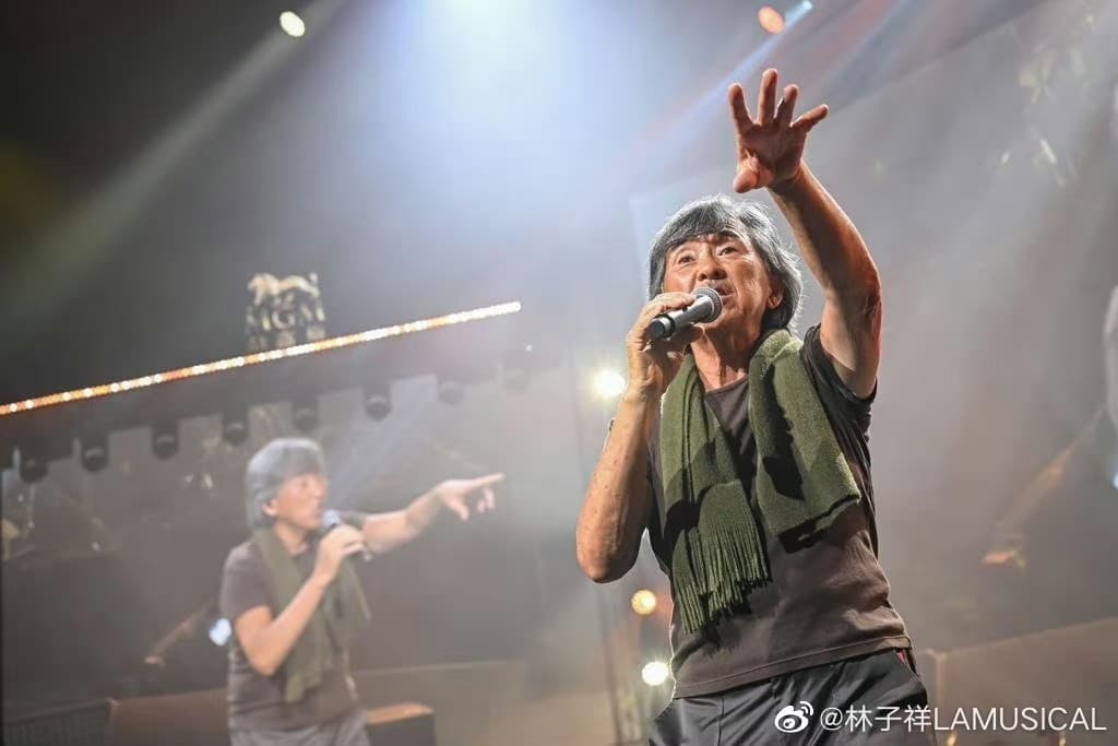 林子祥雖已76歲,仍在對岸多個城市舉辦巡演,寶刀未老。(翻攝自林子祥微博)