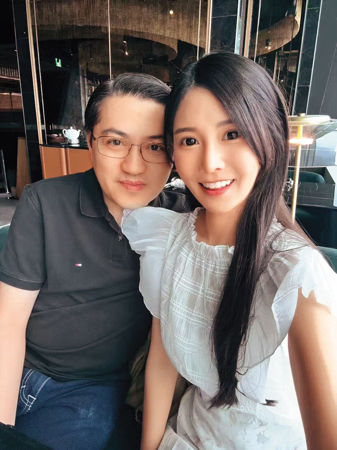 知情人士A先生指出梁為超(左)不斷砸錢打動了許玲玲(右),許在去年12月直接搬進青埔豪宅,梁每月還會給許20萬元。(讀者提供)
