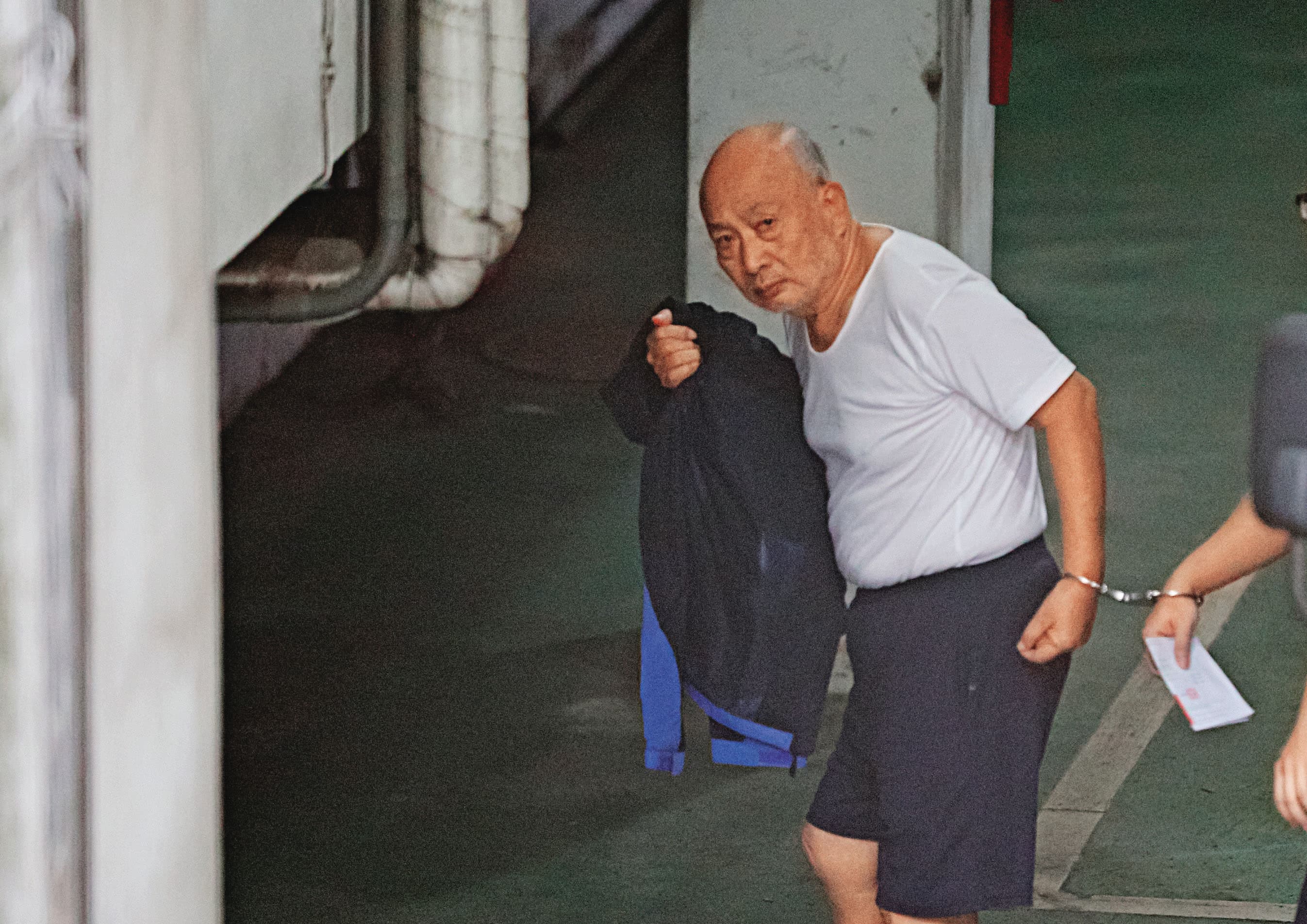 朱亞虎(圖)涉幫沈慶京以假政治獻金行賄柯文哲,並告訴柯,沈慶京會付蔡壁如薪水。