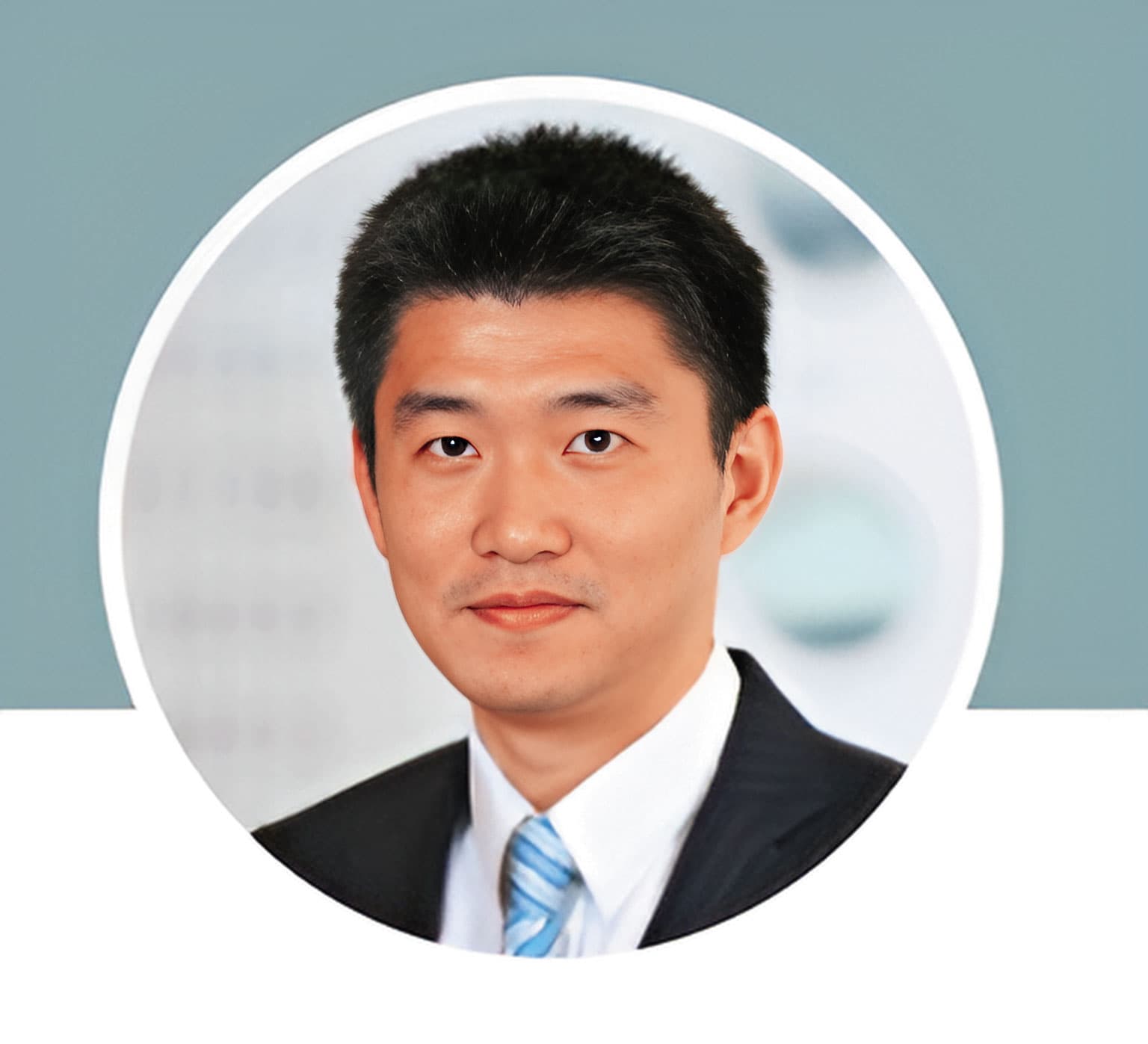 陳宣任對外形象斯文又彬彬有禮,但如今卻成為法院認證家暴男。(翻攝linkedin.com)
