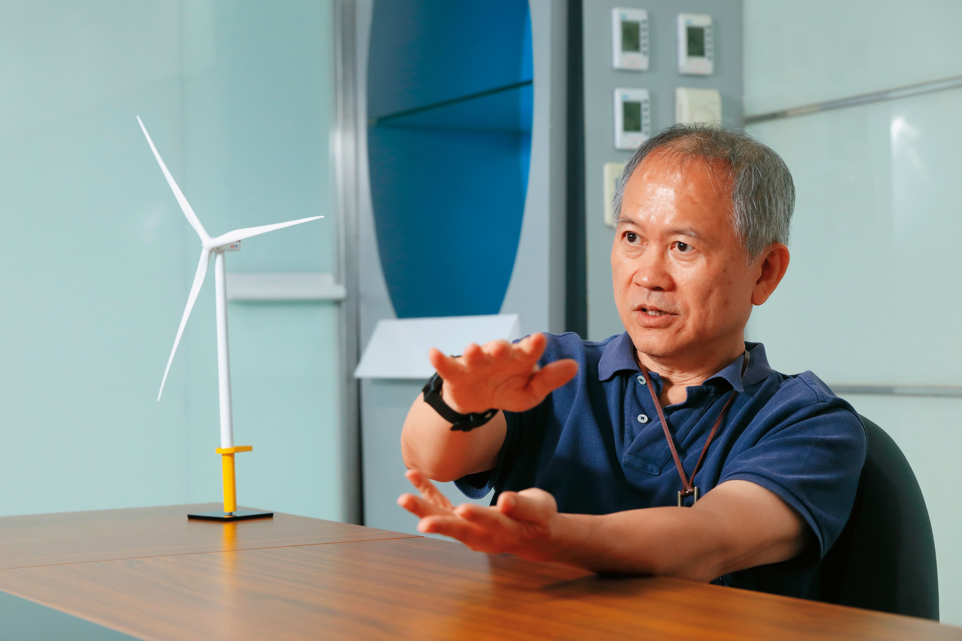 台亞風能總經理吳坤達呼籲,政府應盡快將畸零風場進行整併,提供有能力整併的業者切入機會。