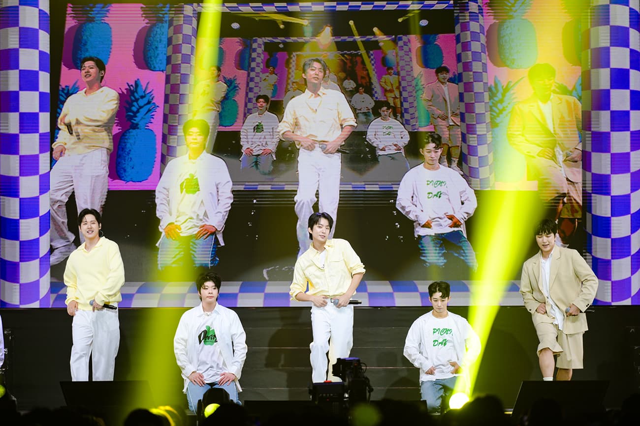 B1A4台北粉絲演唱會與千名歌迷同樂,他們不斷感謝BANA一路支持並大喊我愛你。(網銀國際影視提供)