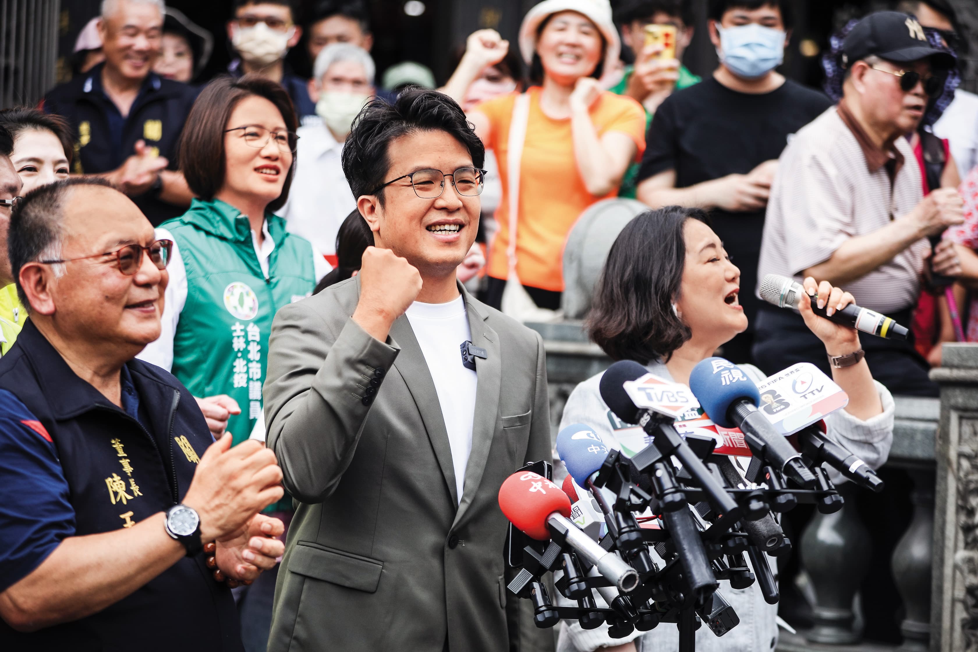 沈伯洋陸空戰整軍雖快速,但藍營認為市政嫻熟度是其軟肋。(鏡報鄒保祥)
