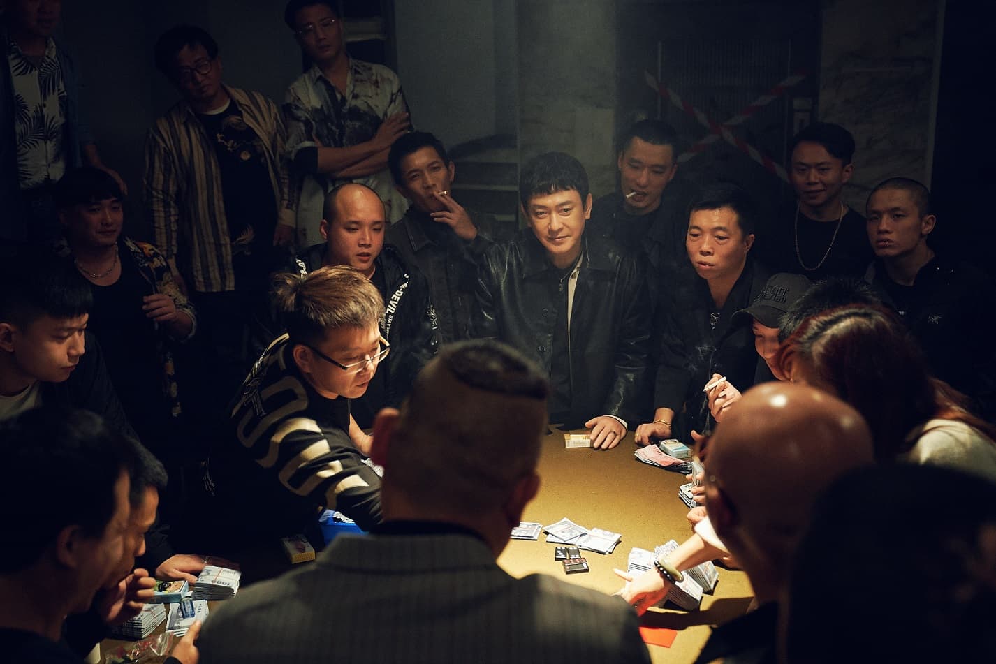 《角頭—大橋頭》上映4天票房突破6700萬,估計本週內就能破億。(曼尼娛樂提供)