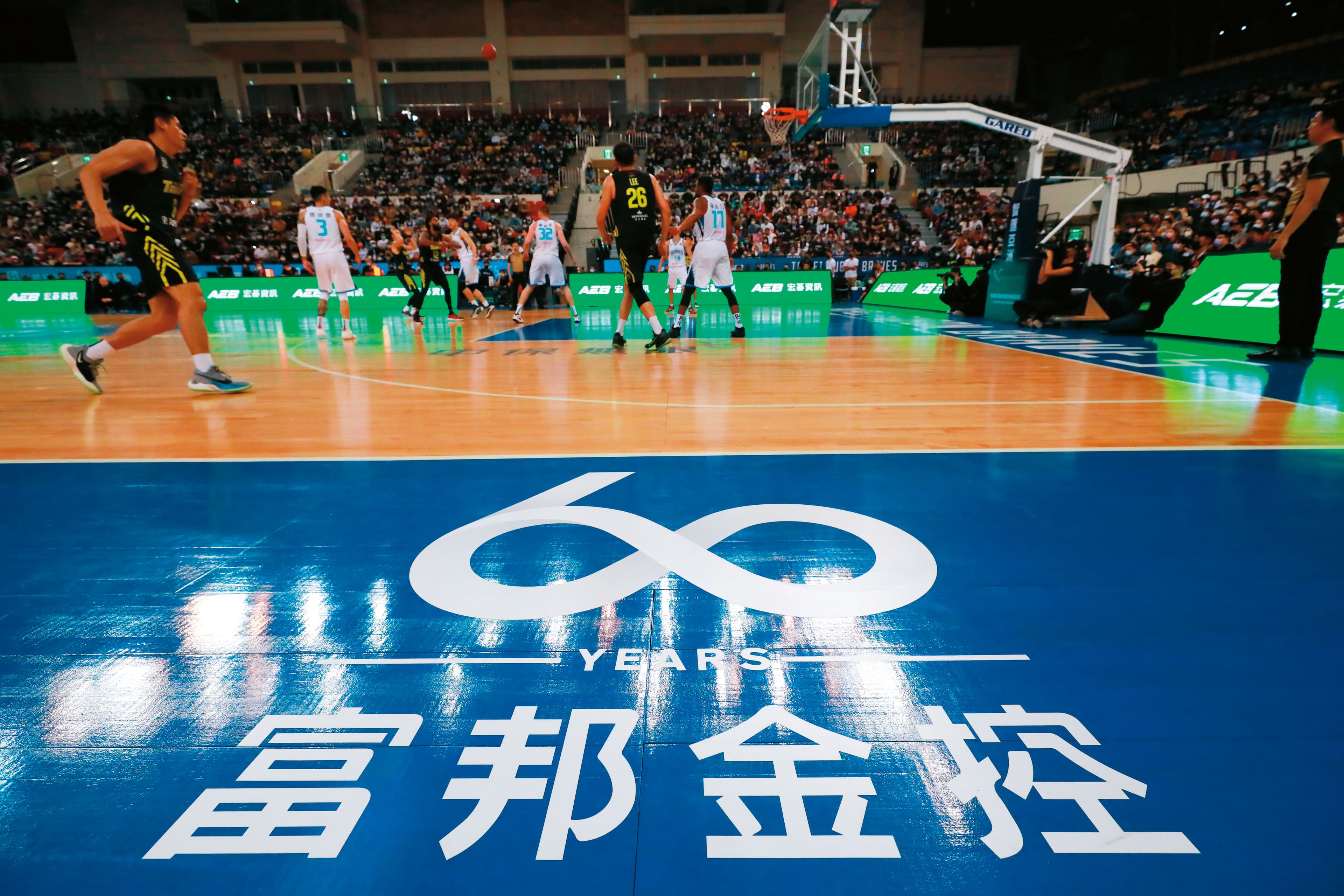 富邦育樂負責整合集團在體育產業投資,現有棒球隊富邦悍將、籃球隊富邦勇士。
