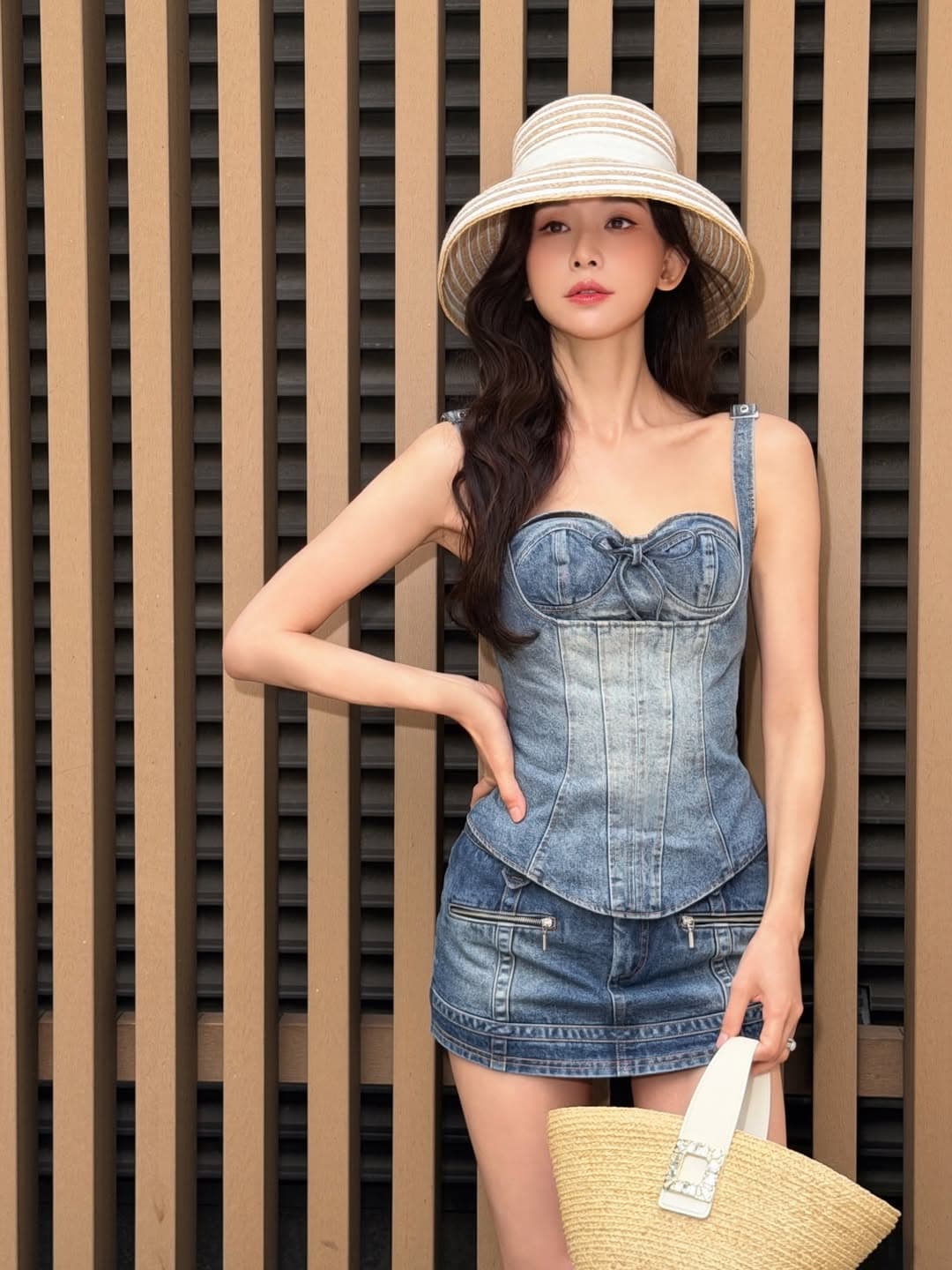 林志玲舉手投足都相當美。(翻攝林志玲IG)