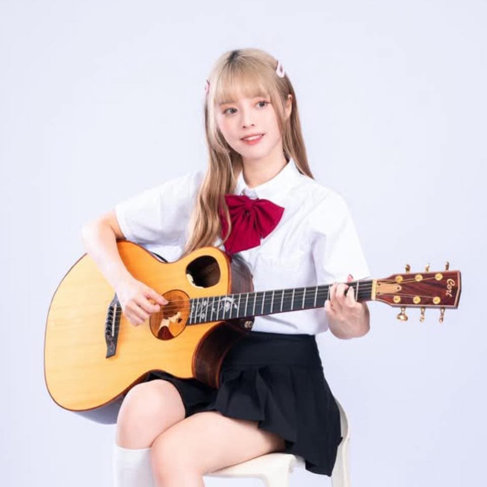 禹菡是音樂才女。(翻攝黃禹菡 Yu Han Huang臉書 )