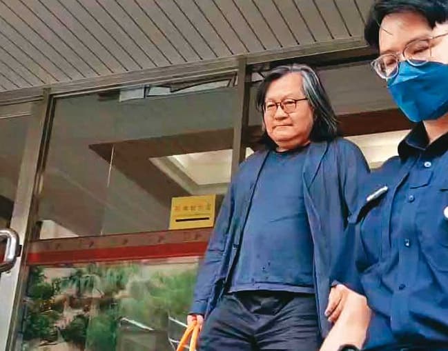台北市前都發局長林洲民(左)曾提醒柯文哲「京華城案恐有違法疑慮」。