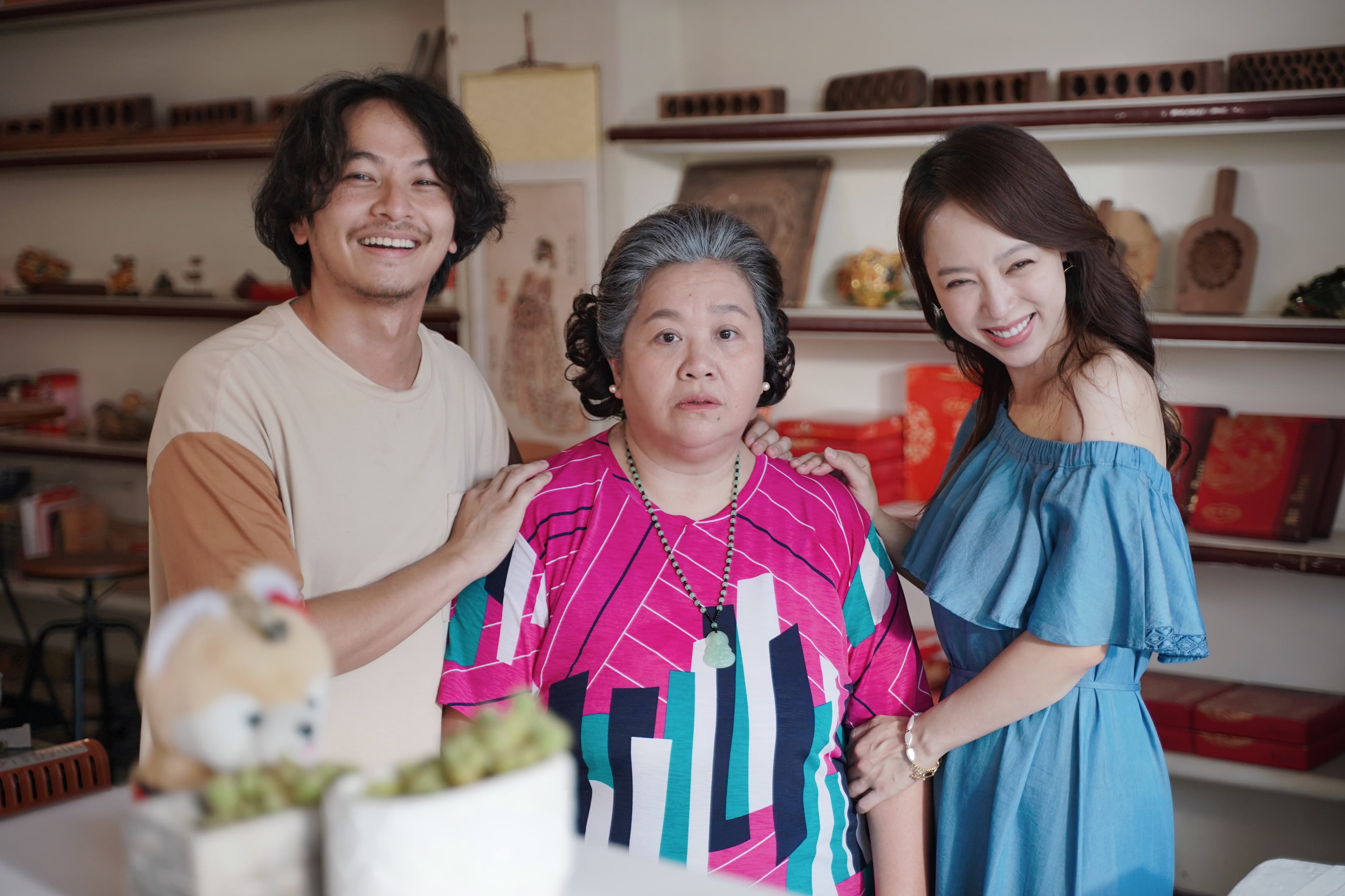 三兒子蘇秉仁(楊銘威 飾)的對象大美(林筳諭 飾)驗孕棒出現兩條線!?(公視提供)