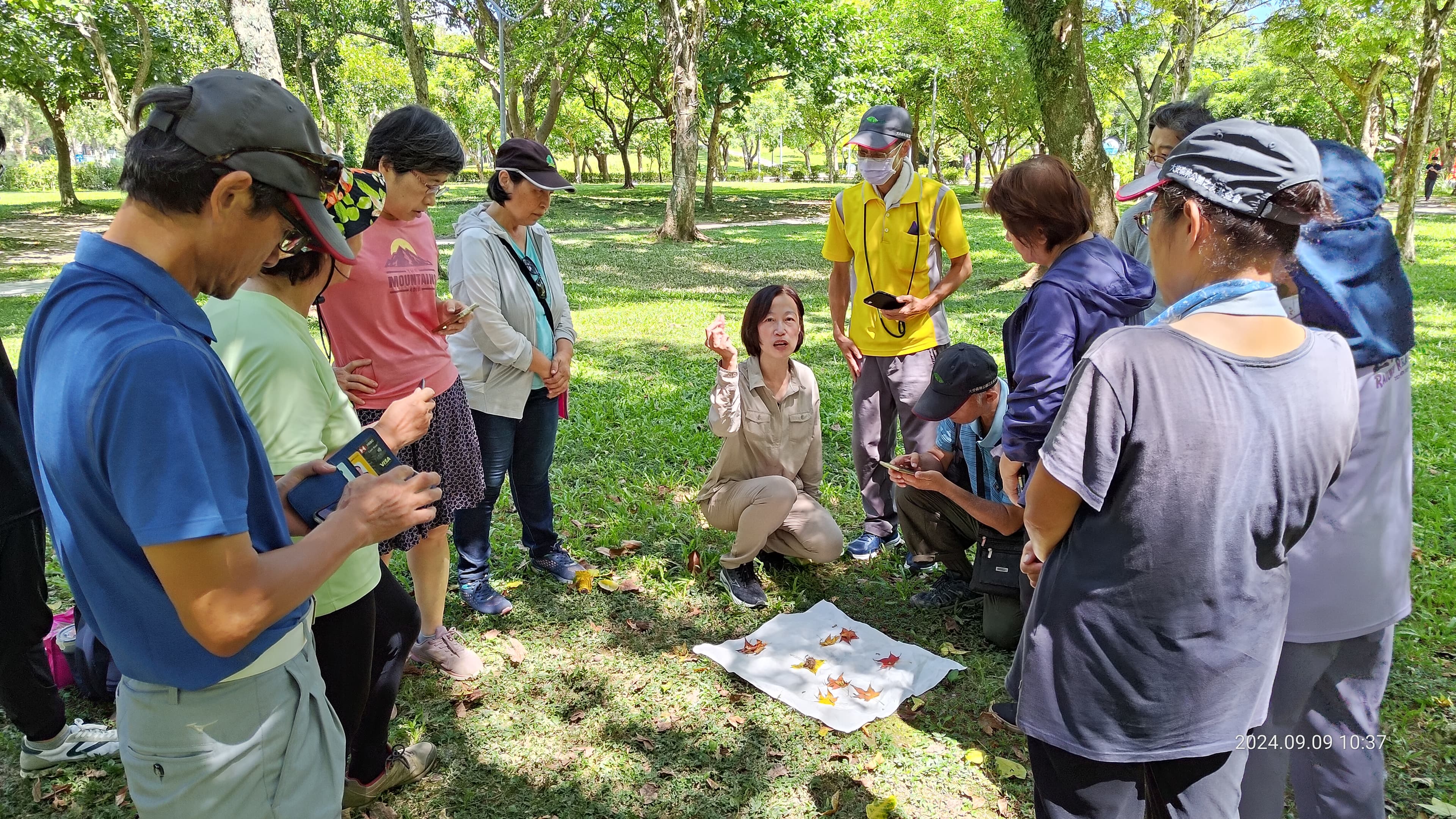 為維護大安森林公園,大安森林公園之友基金會力行志工培訓、生活圈打造希望能讓大安森林公園永續維護。(大安森林公園之友基金會提供)