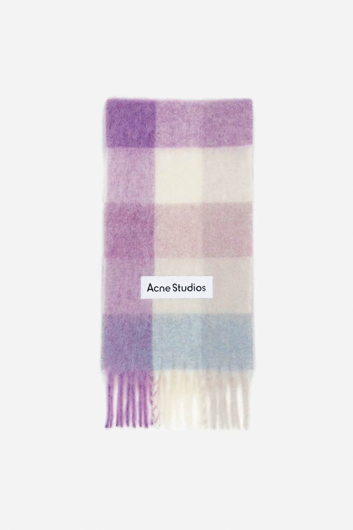 馬海毛格紋圍巾 NT$11,900,可加價客製化刺繡。(翻攝自Acne Studios官網)